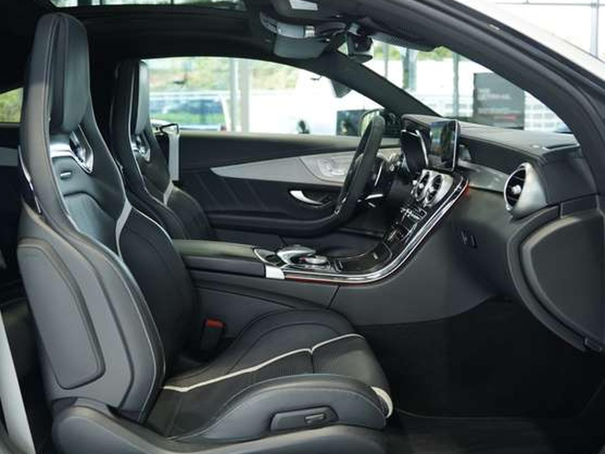 Mercedes C 63 AMG S Coupé *2.H *Perf-Sitze *Pano *S-Abgas (2022) - Photo 21