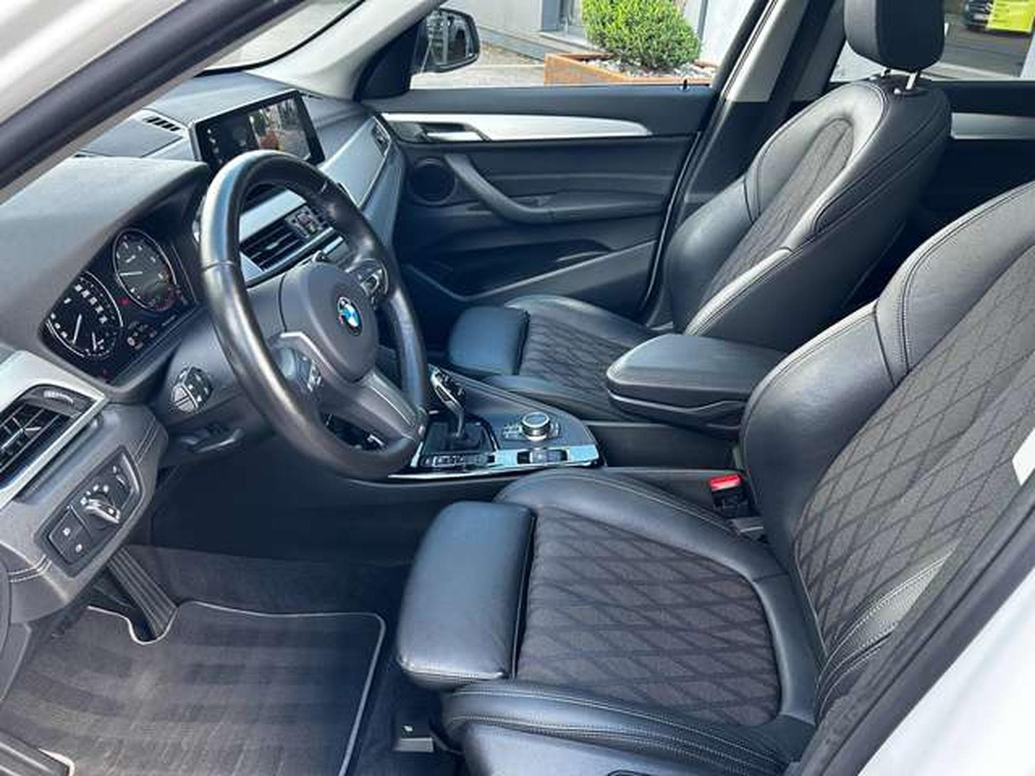 BMW X1 S-DRIVE 2.0 DIESEL 150 CV (2022) - Photo 4