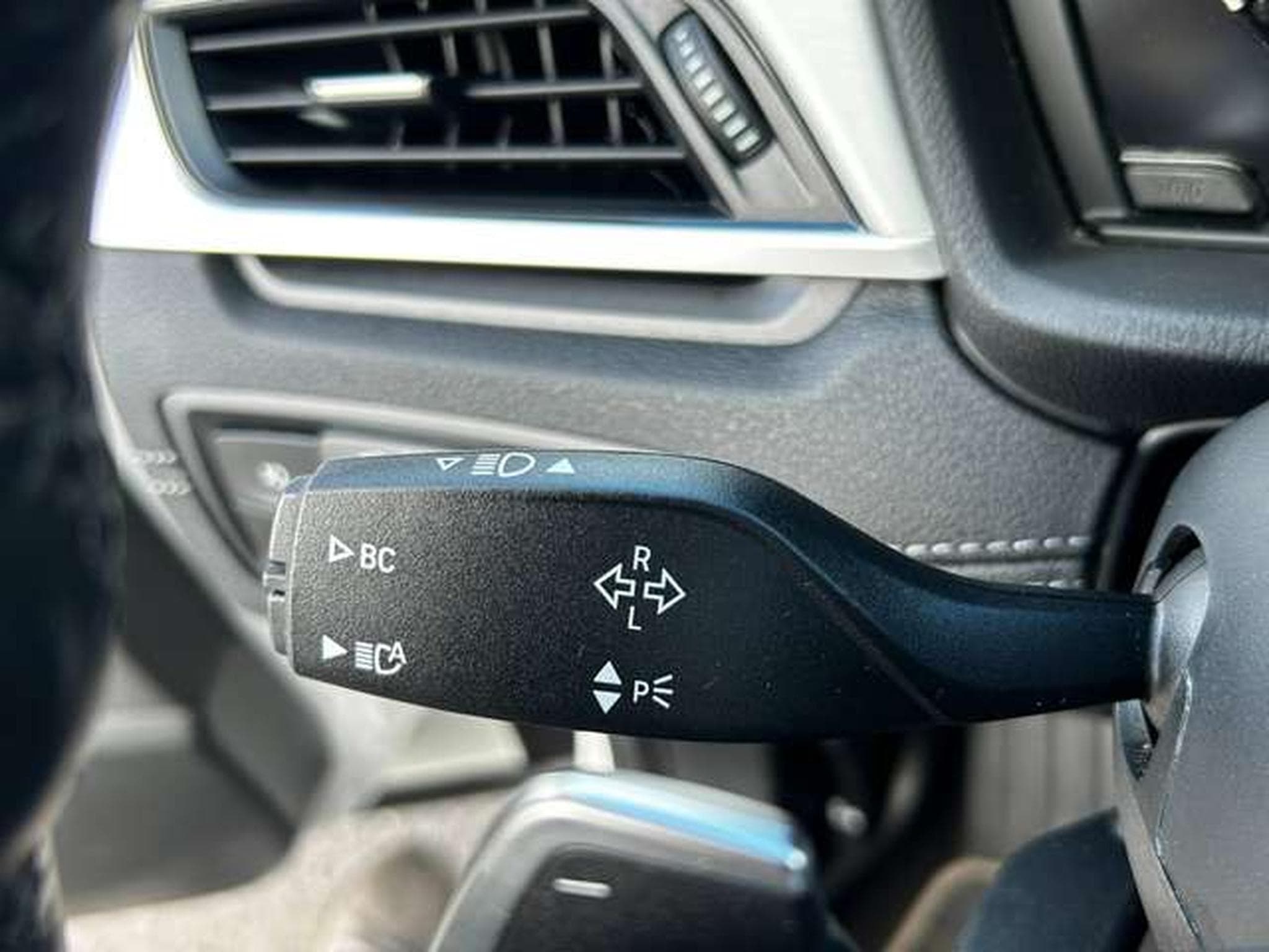 BMW X1 S-DRIVE 2.0 DIESEL 150 CV (2022) - Photo 10