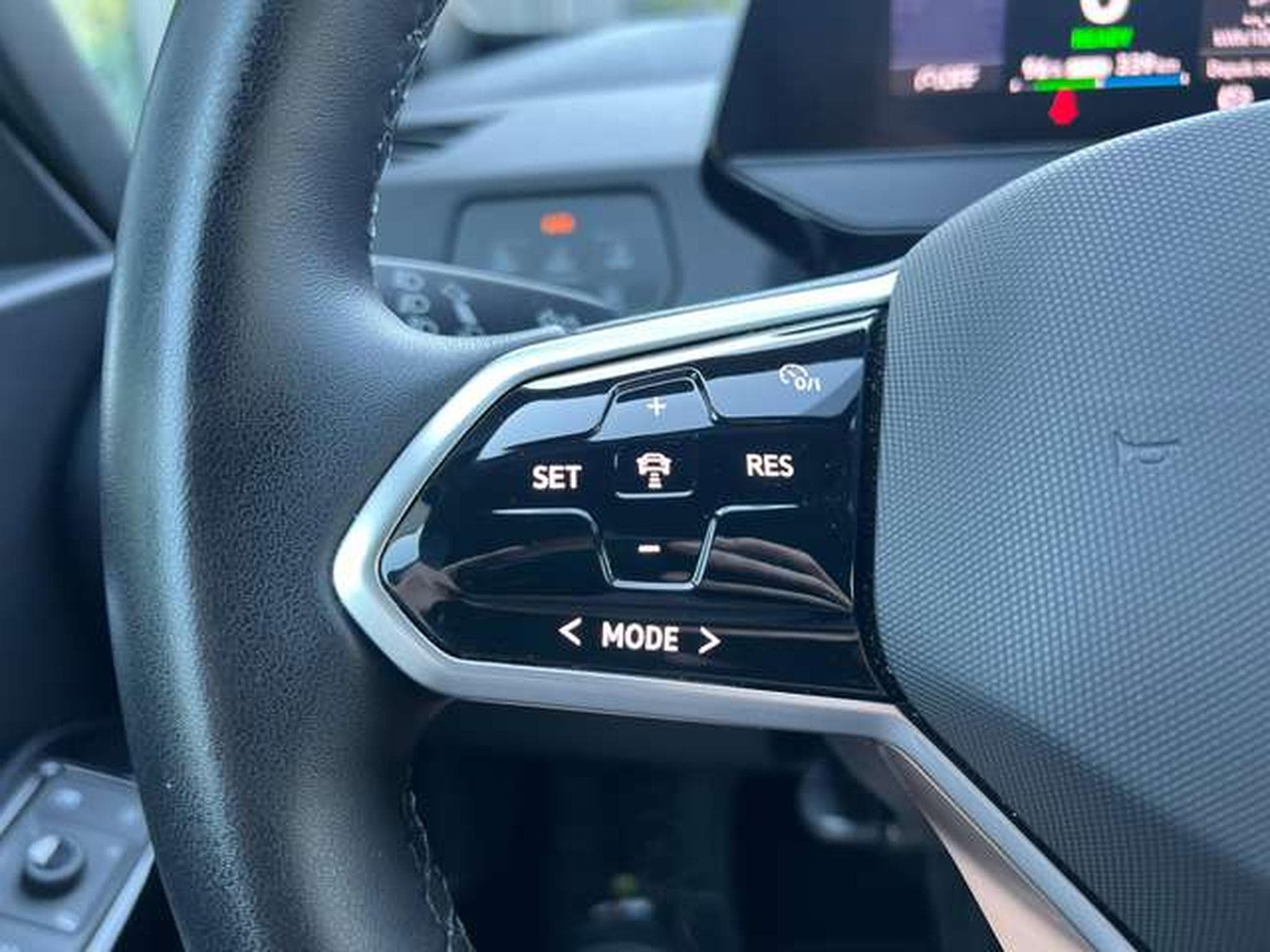 VW ID.3 PRO 204 CV ELECTRIQUE (2024) - Photo 10