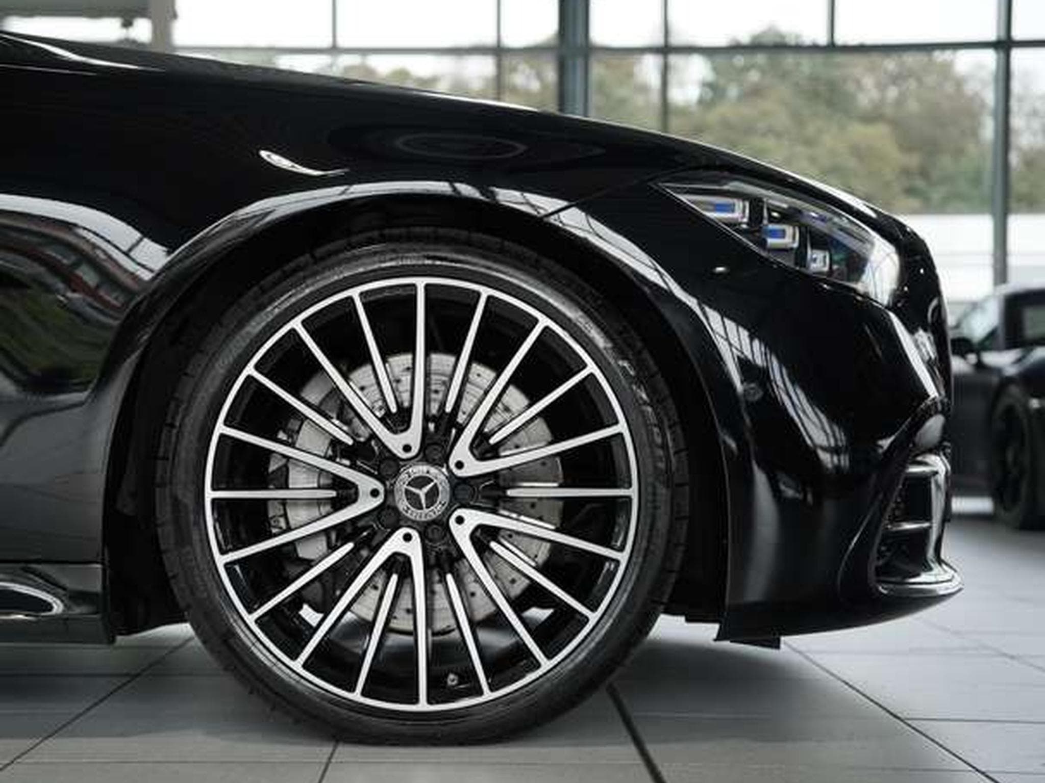 Mercedes S 450 d 4M L AMG Line *21*Pano*Chauffeur*MwSt (2024) - Photo 6
