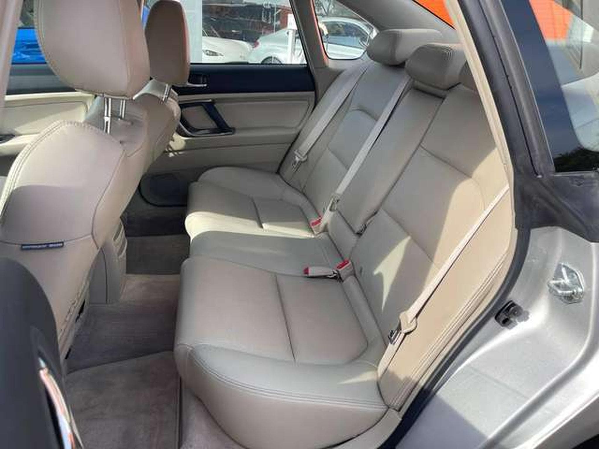 Subaru Legacy Legacy Kombi 3.0 4WD (2004) - Foto 19