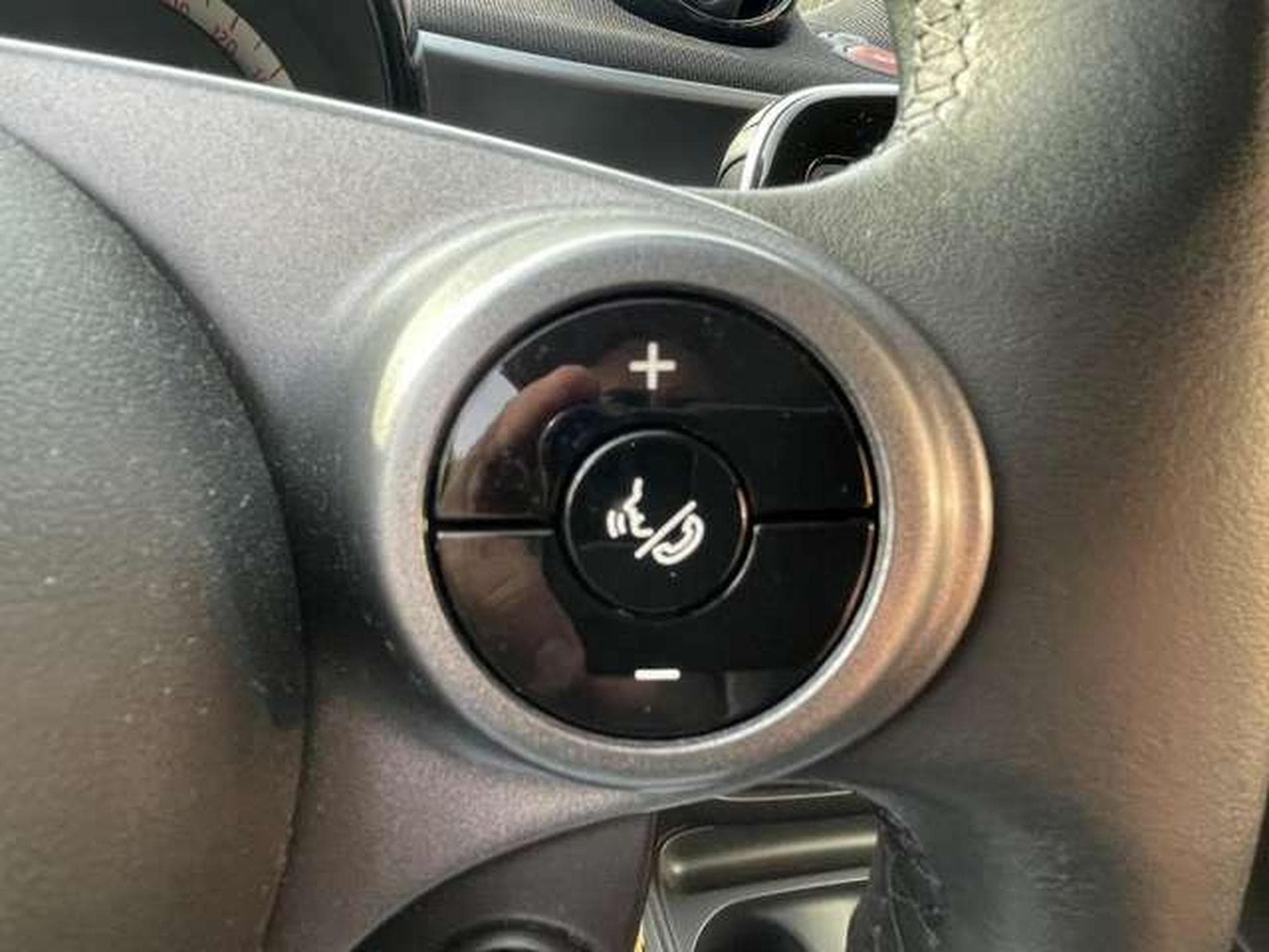 smart forFour PASSION 1.0 essence (2019) - Foto 23