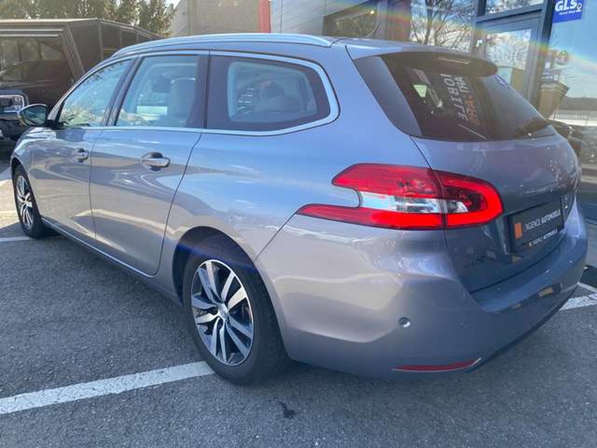 Peugeot 308 SW 130 GPF EAT8 Stop - JUSQU'A 36 MOIS DE GARANTIE (2019) - Photo 8