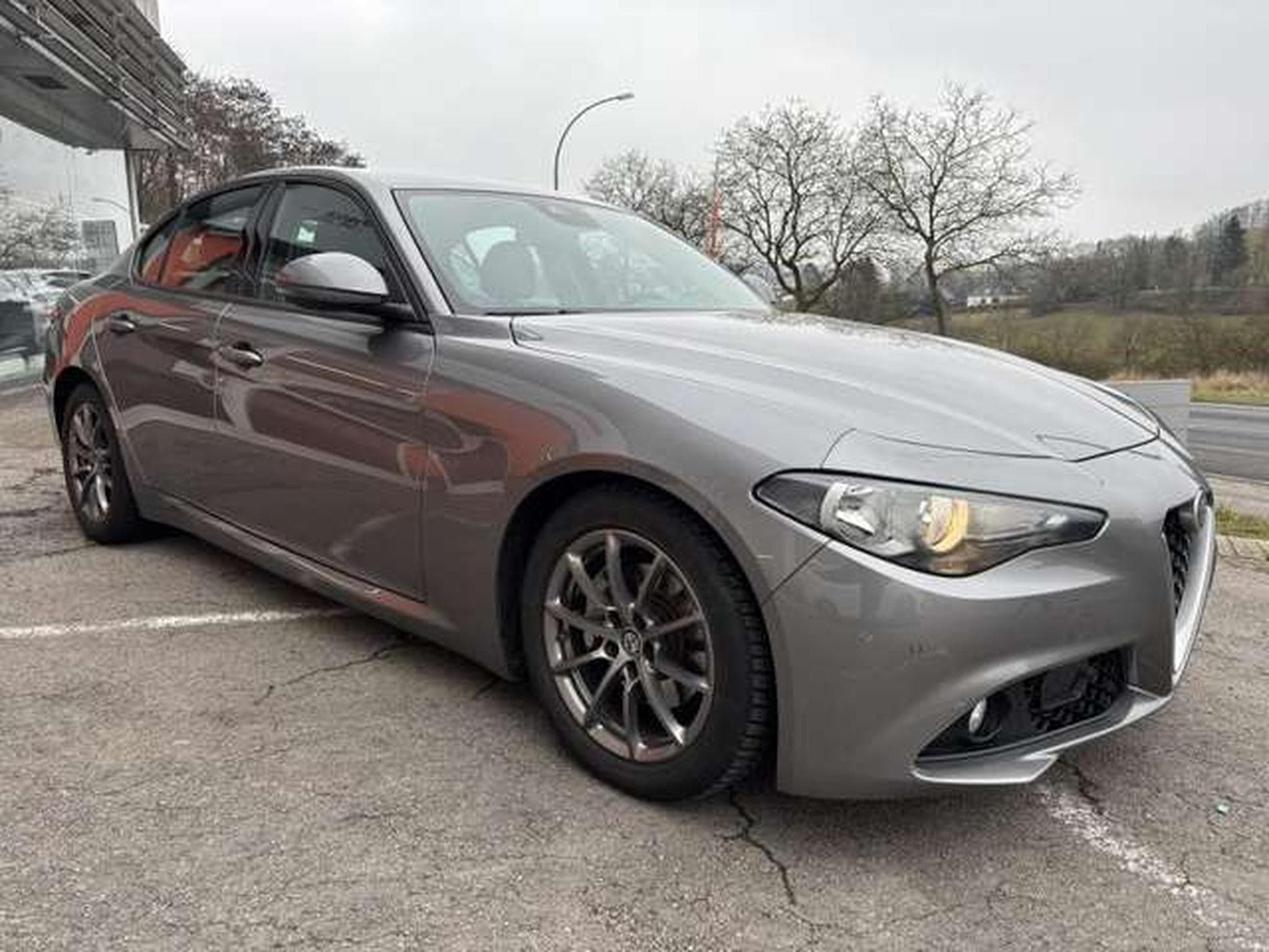 Alfa-Romeo Giulia 2.2 TURBO DIESEL - 150PS - AUTOMATIQUE - VENTE PRI (2018) - Foto 4