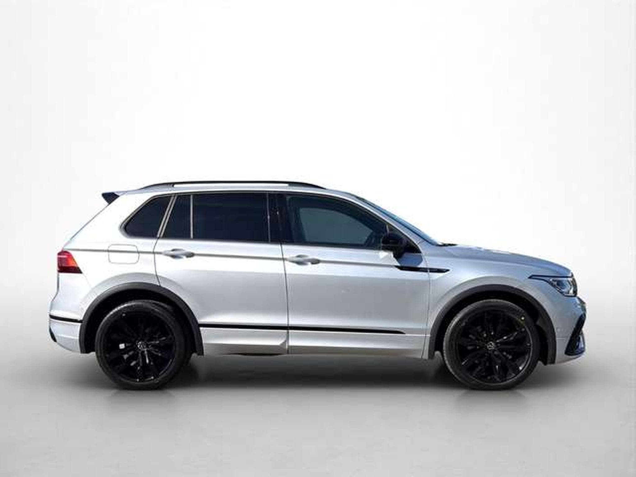 VW Tiguan R-Line 4Motion/AHK/ACC/Pano/StandHzg (2023) - Foto 7