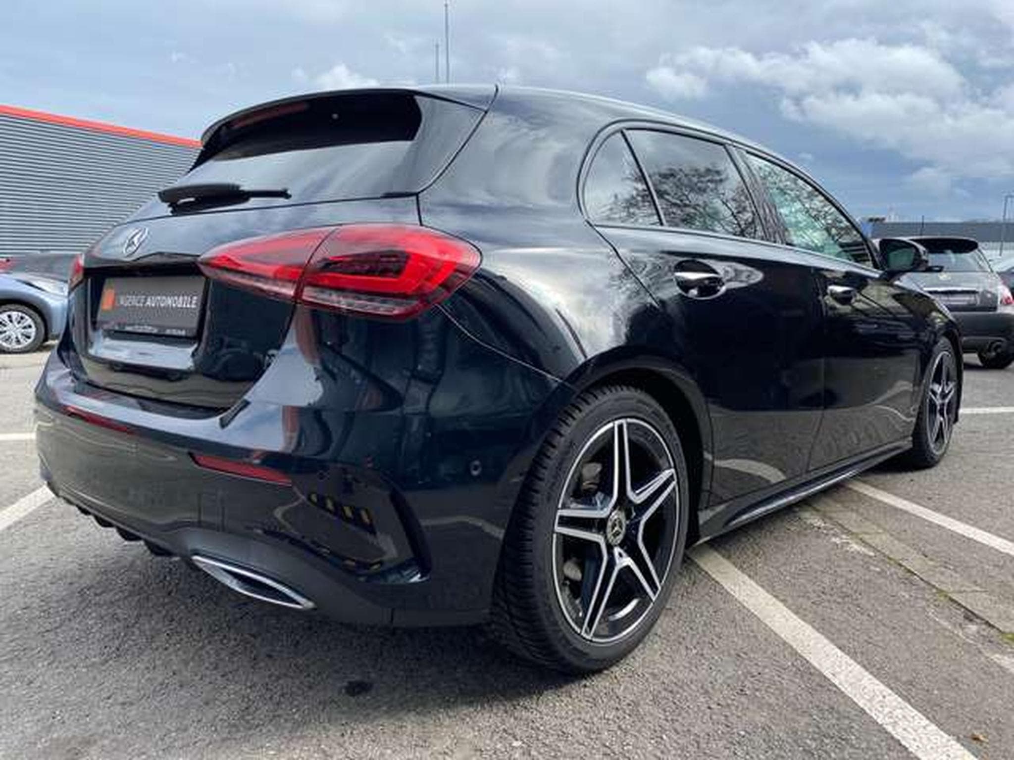 Mercedes A 180 A180 7G-DCT AMG Line - JUSQU'A 48 MOIS DE GARANTIE (2019) - Photo 5