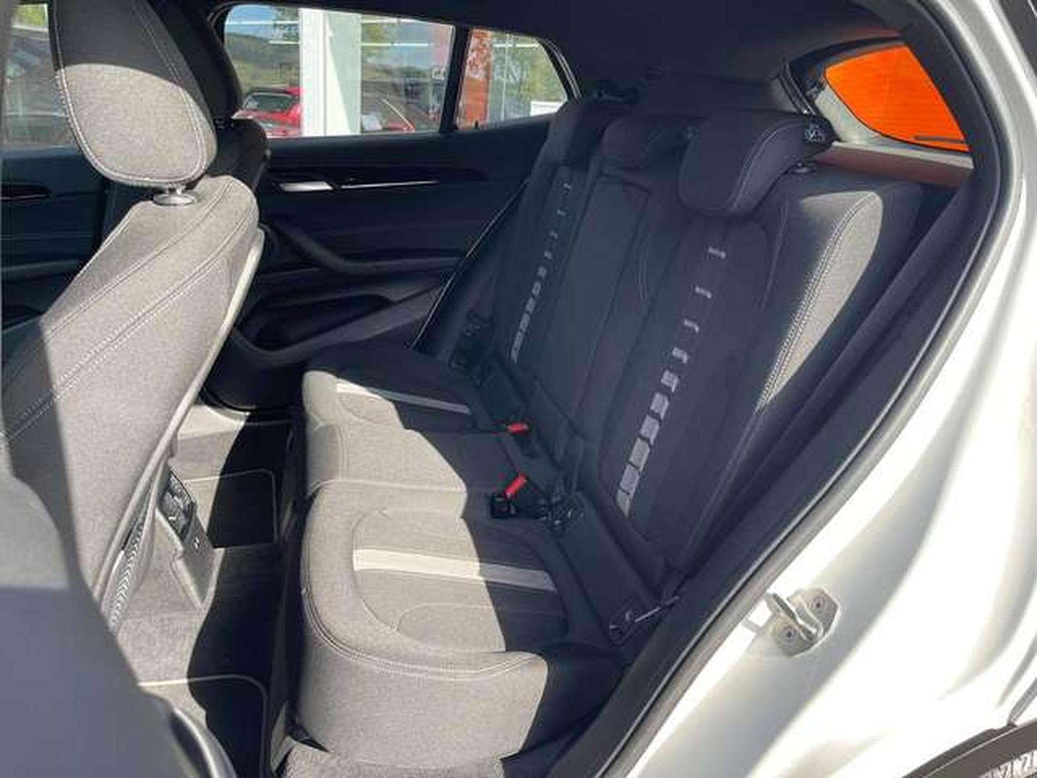 BMW X2 X2 sDrive18d  Aut - JUSQU'A 36 MOIS DE GARANTIE (2021) - Foto 21