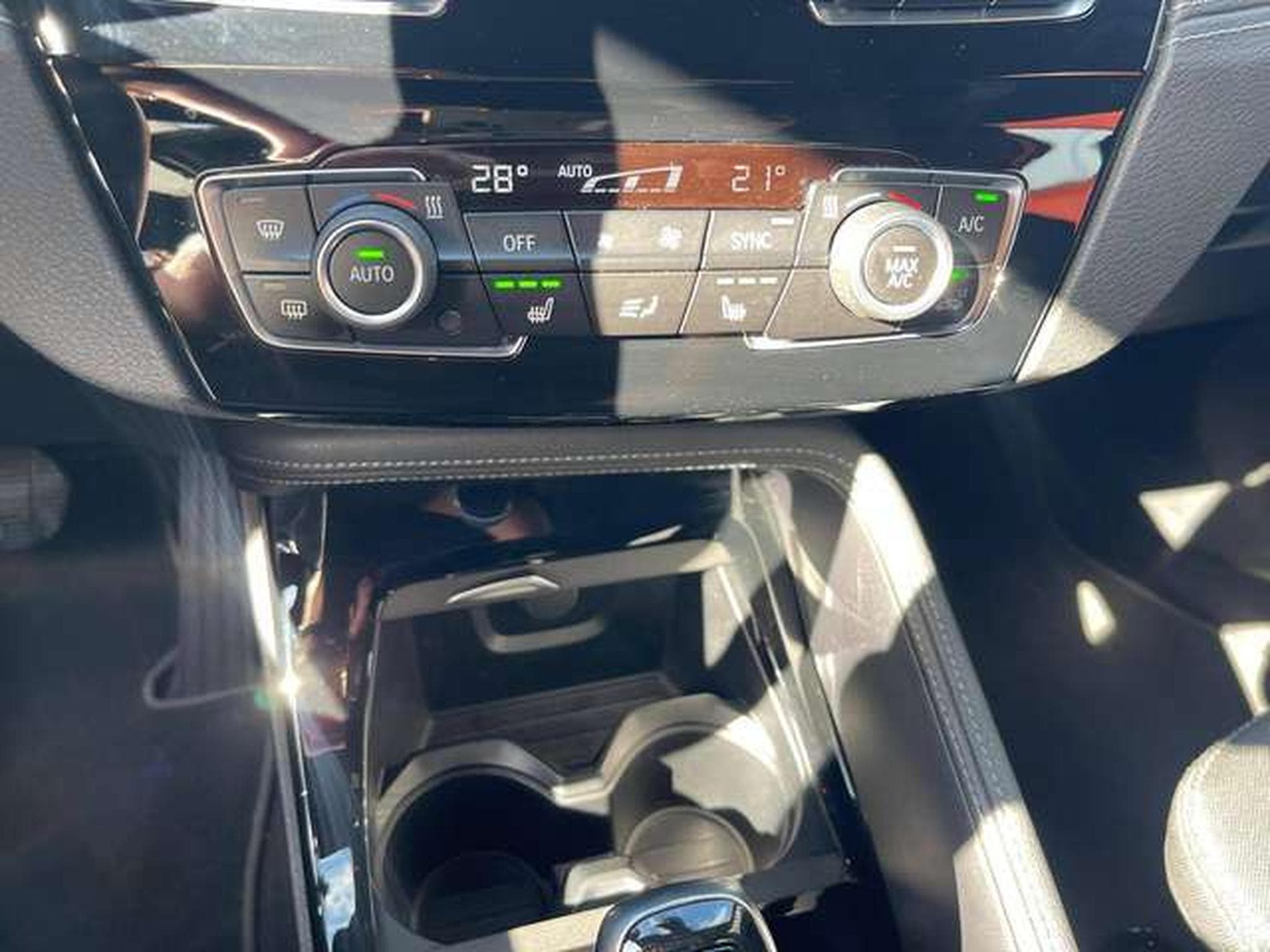 BMW X2 X2 sDrive18d  Aut - JUSQU'A 36 MOIS DE GARANTIE (2021) - Foto 14