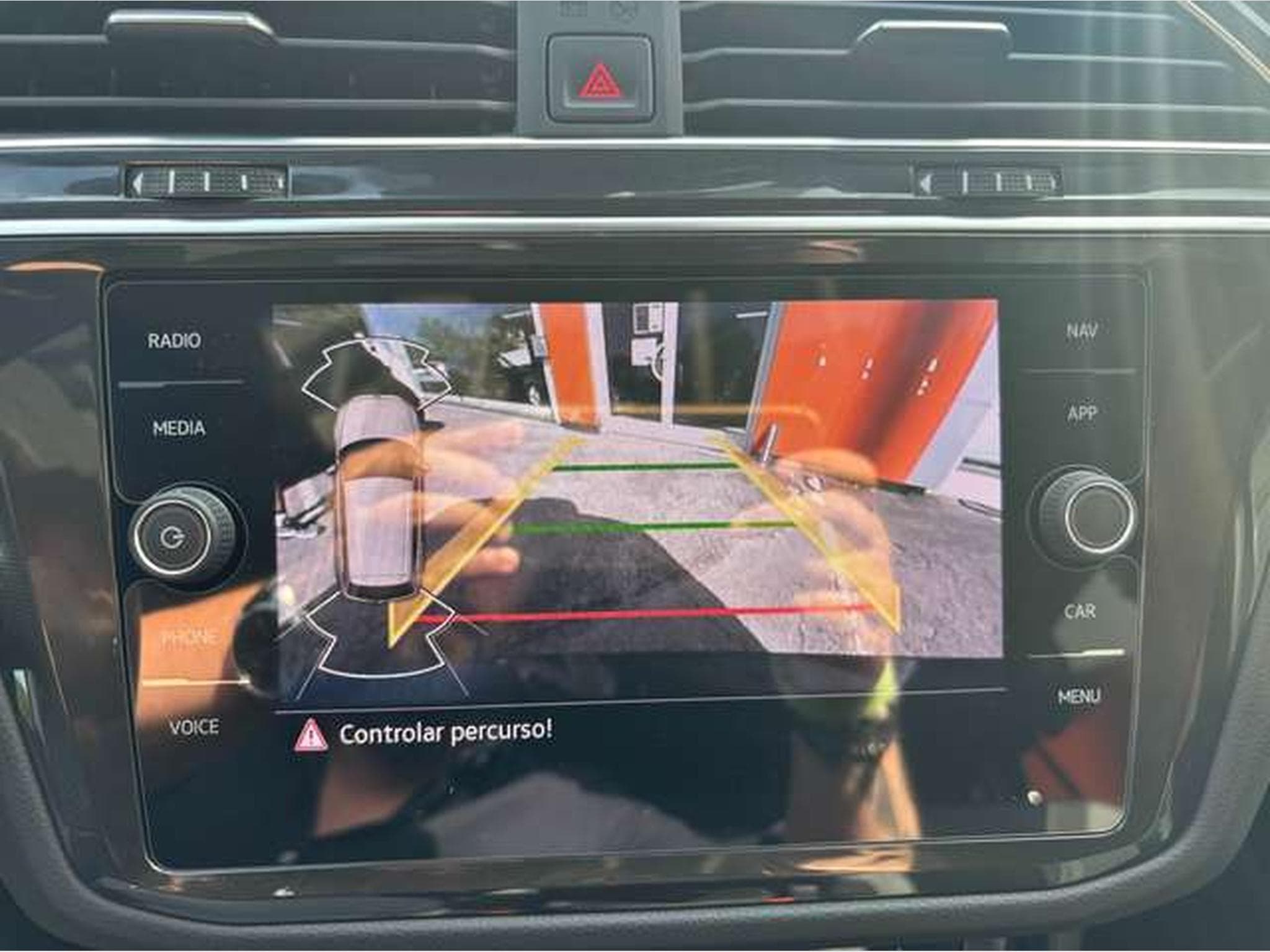 VW Tiguan 2.0TDI4Motion DSG-R-LINE-JUSQU'A 3 ANS DE GARANTIE (2022) - Photo 19