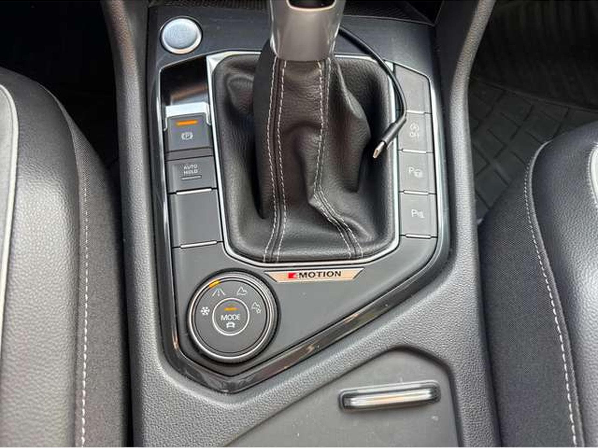 VW Tiguan 2.0TDI4Motion DSG-R-LINE-JUSQU'A 3 ANS DE GARANTIE (2022) - Photo 20