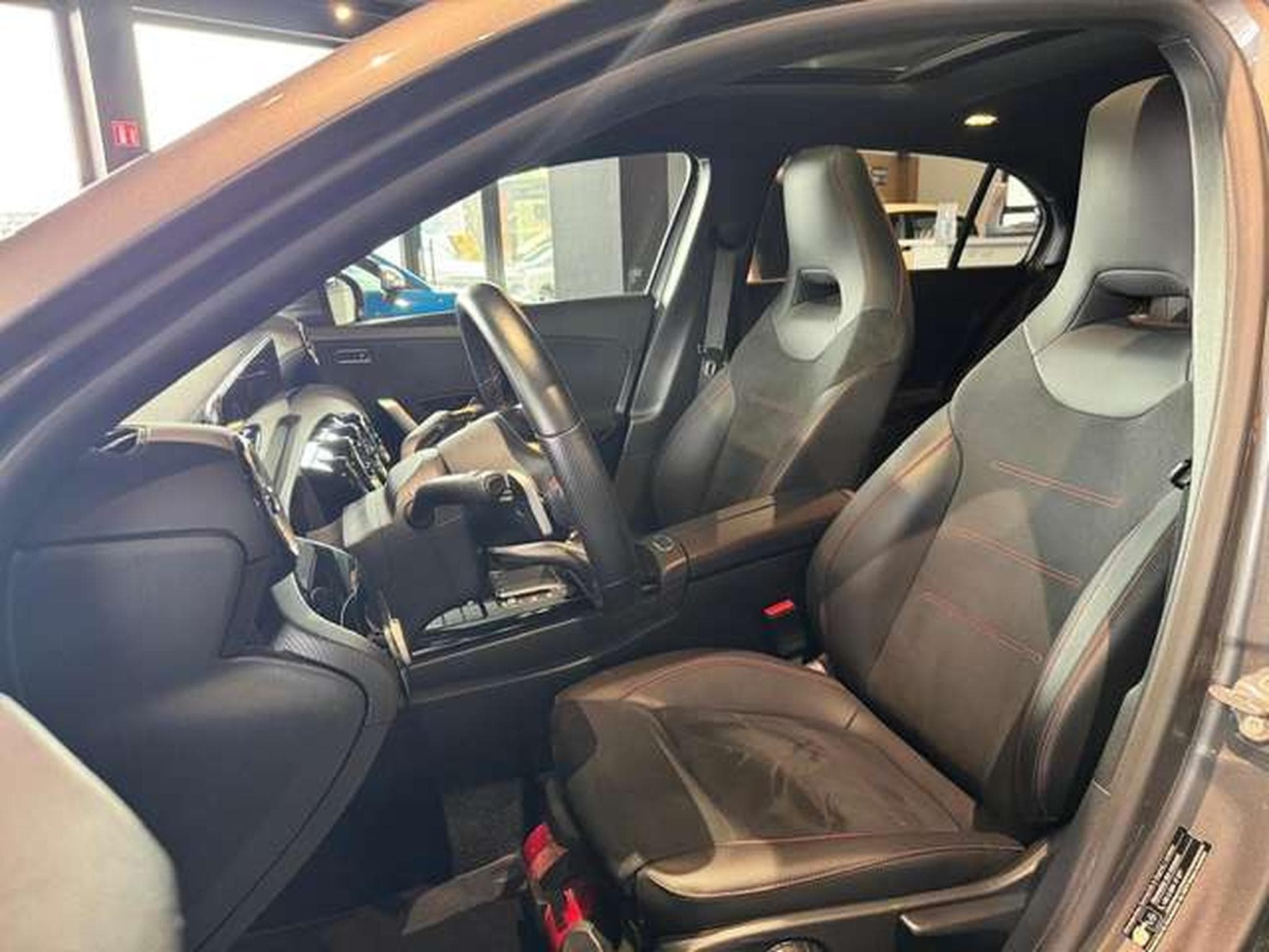 Mercedes A 250 A 250 e 8G-DCT AMG Line Advanced Plus (2022) - Photo 12