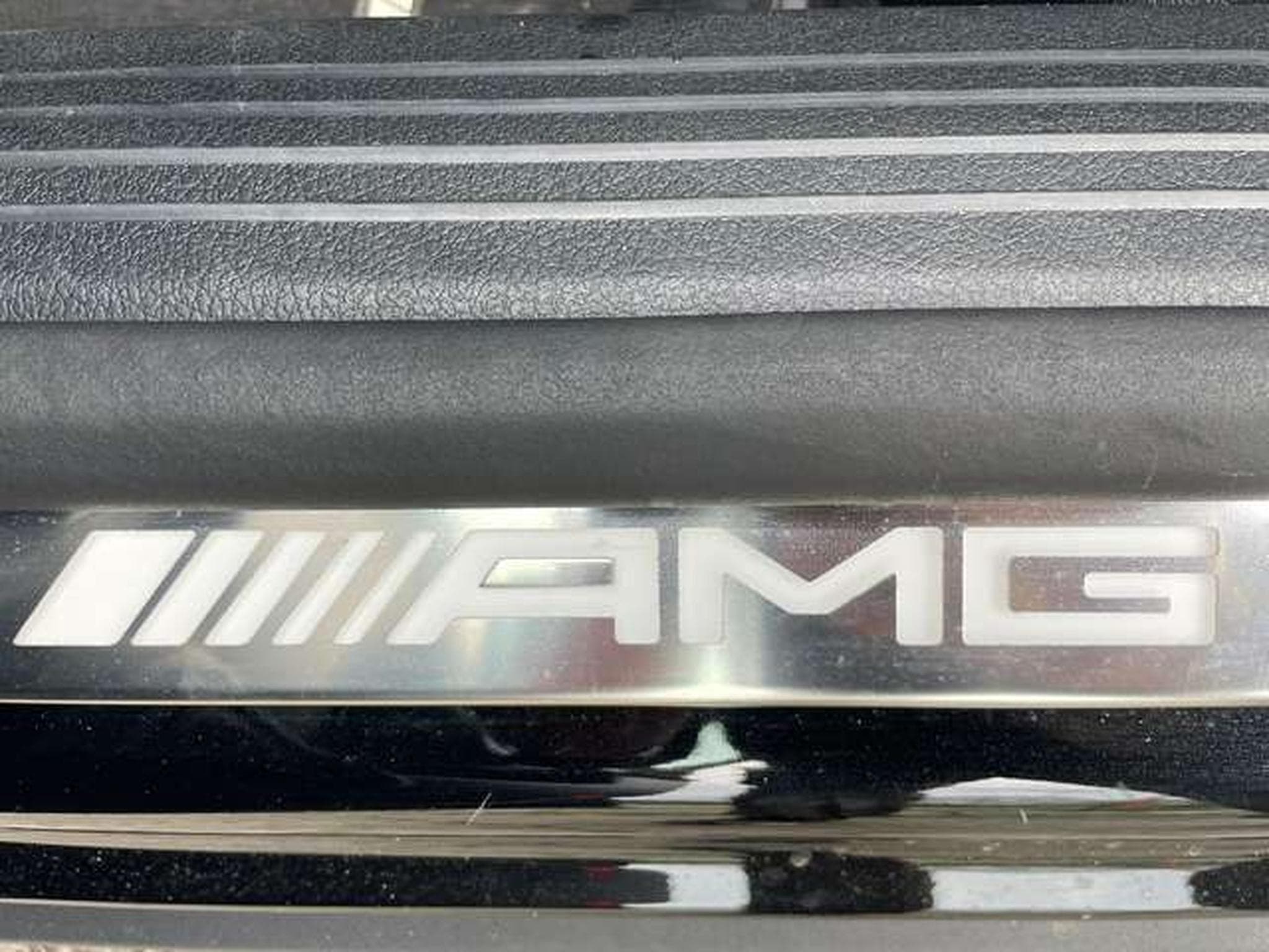 Mercedes GLA 35 AMG 4Matic - JUSQU'A 48 MOIS DE GARANTIE (2024) - Foto 14