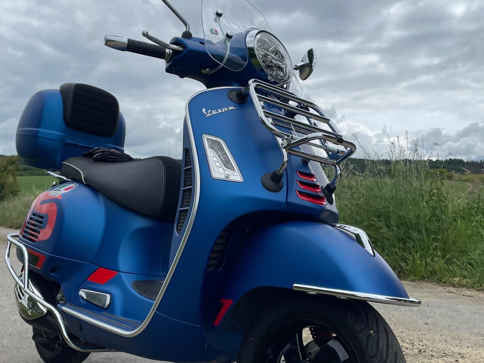 Vespa GTS 300 GTS hpe (2020) - Photo 3