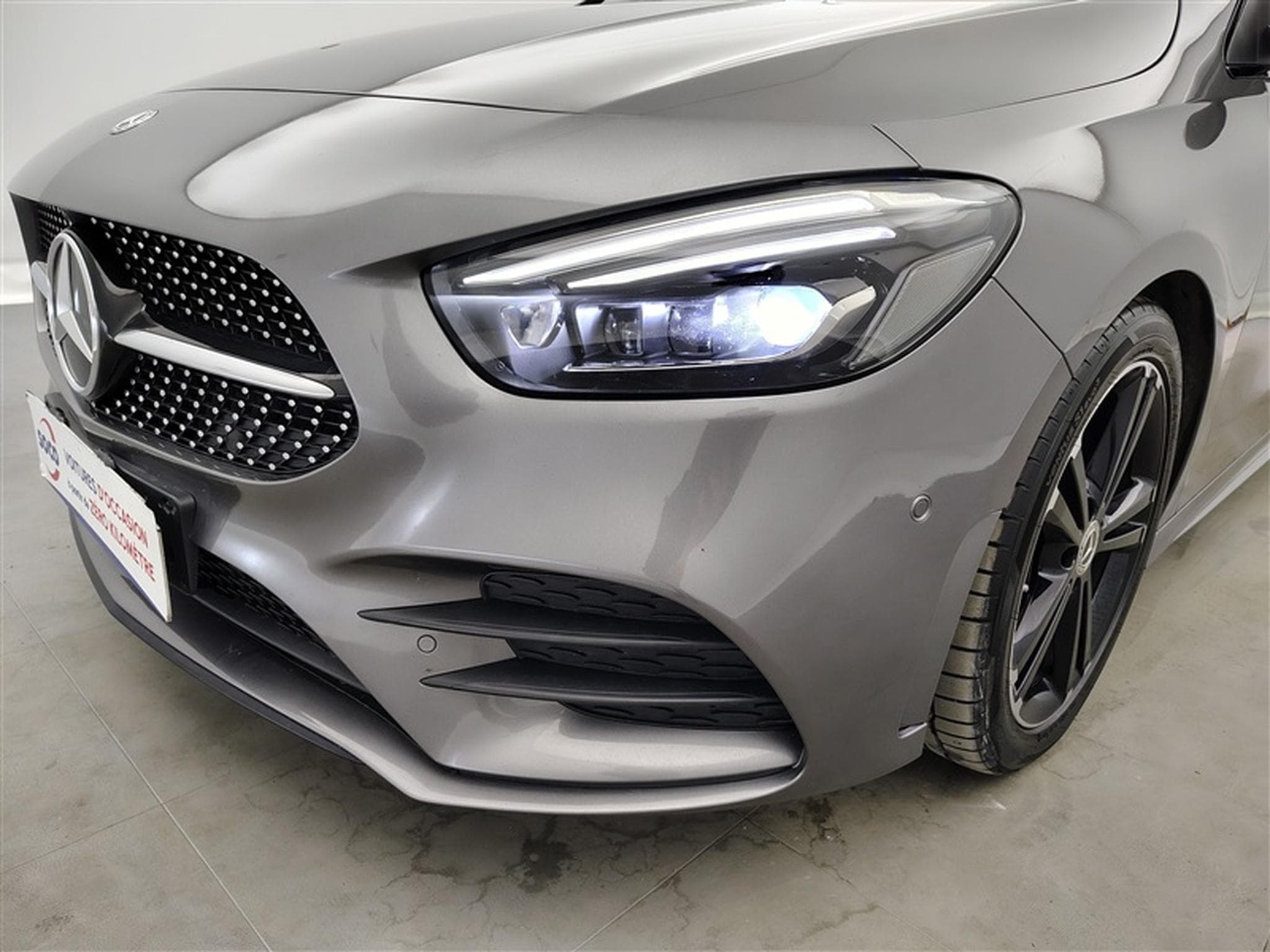 Mercedes B 180 d AUTO AMG Line CUIR / NAVI / TOIT PANO /FULL LED /... (2020) - Photo 15