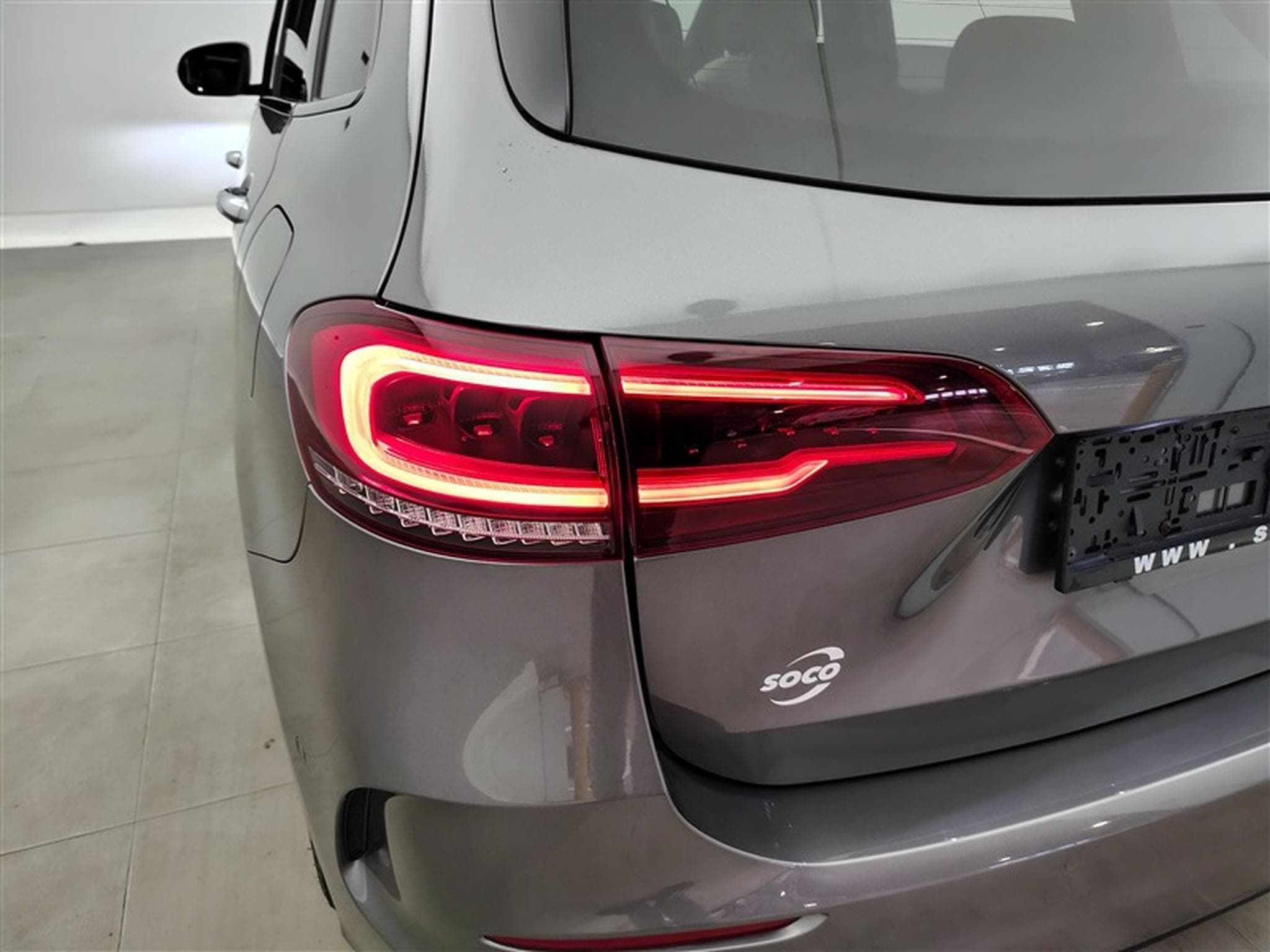 Mercedes B 180 d AUTO AMG Line CUIR / NAVI / TOIT PANO /FULL LED /... (2020) - Photo 16