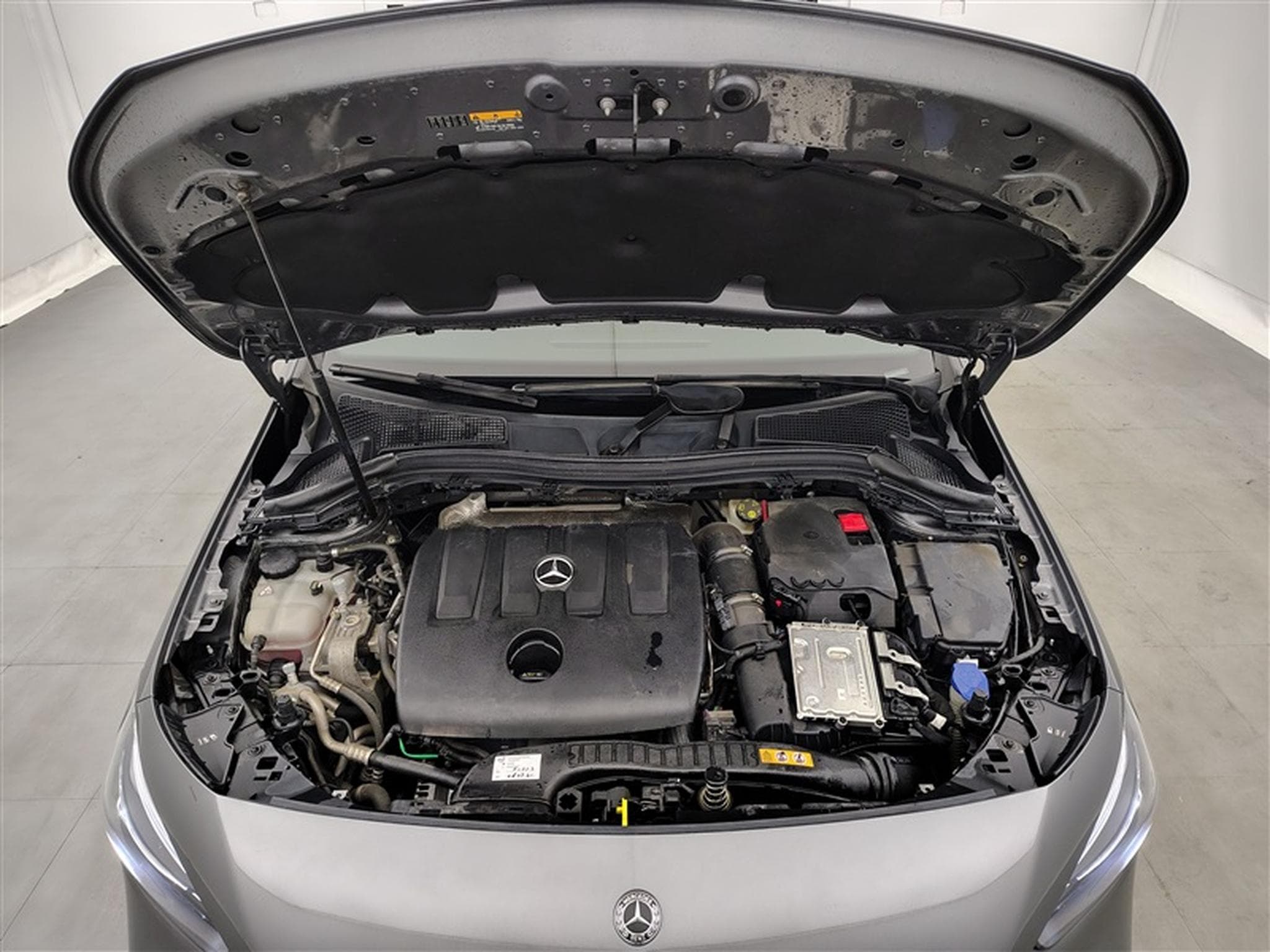 Mercedes B 180 d AUTO AMG Line CUIR / NAVI / TOIT PANO /FULL LED /... (2020) - Photo 21