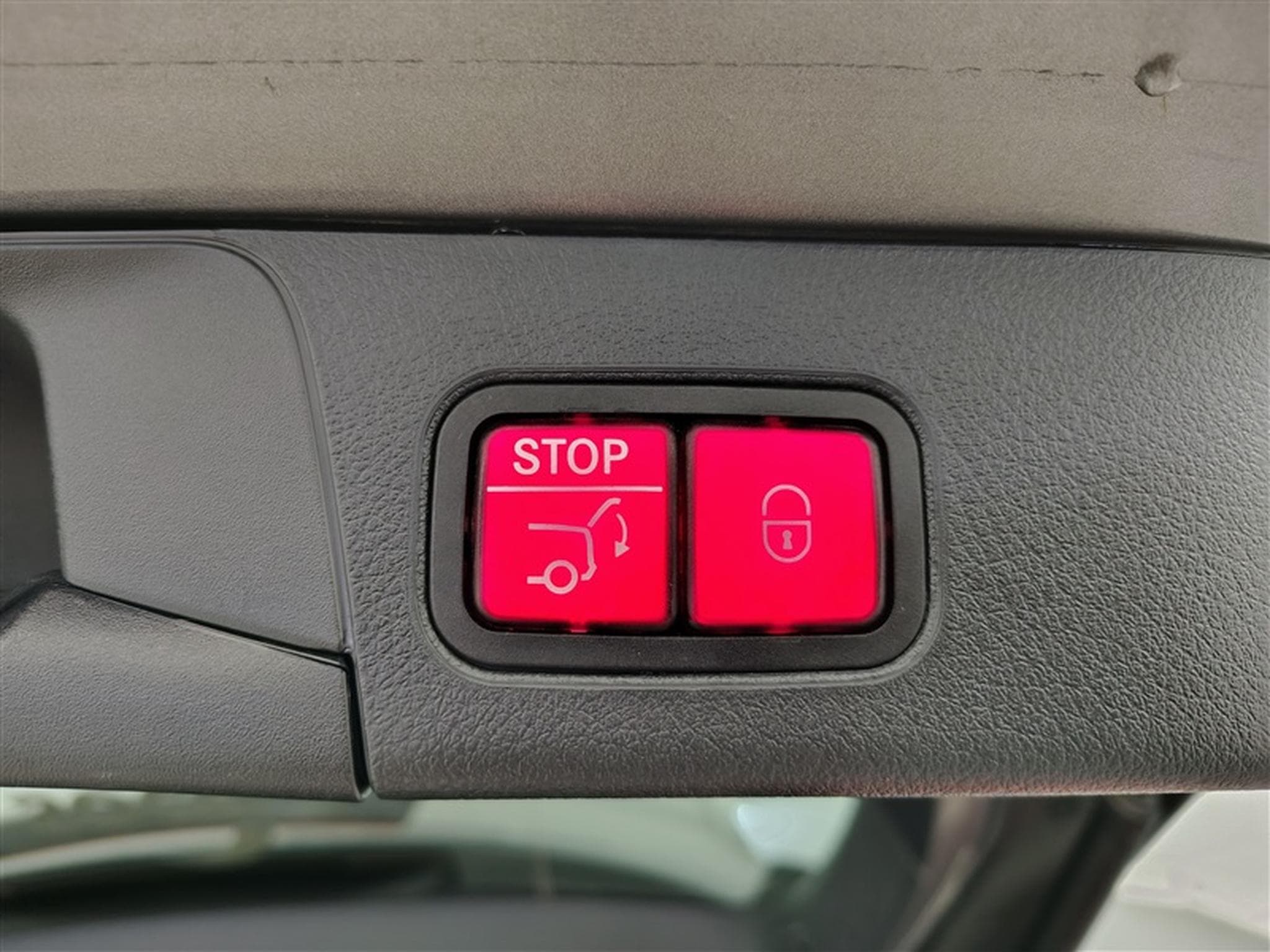 Mercedes B 180 d AUTO AMG Line CUIR / NAVI / TOIT PANO /FULL LED /... (2020) - Photo 20