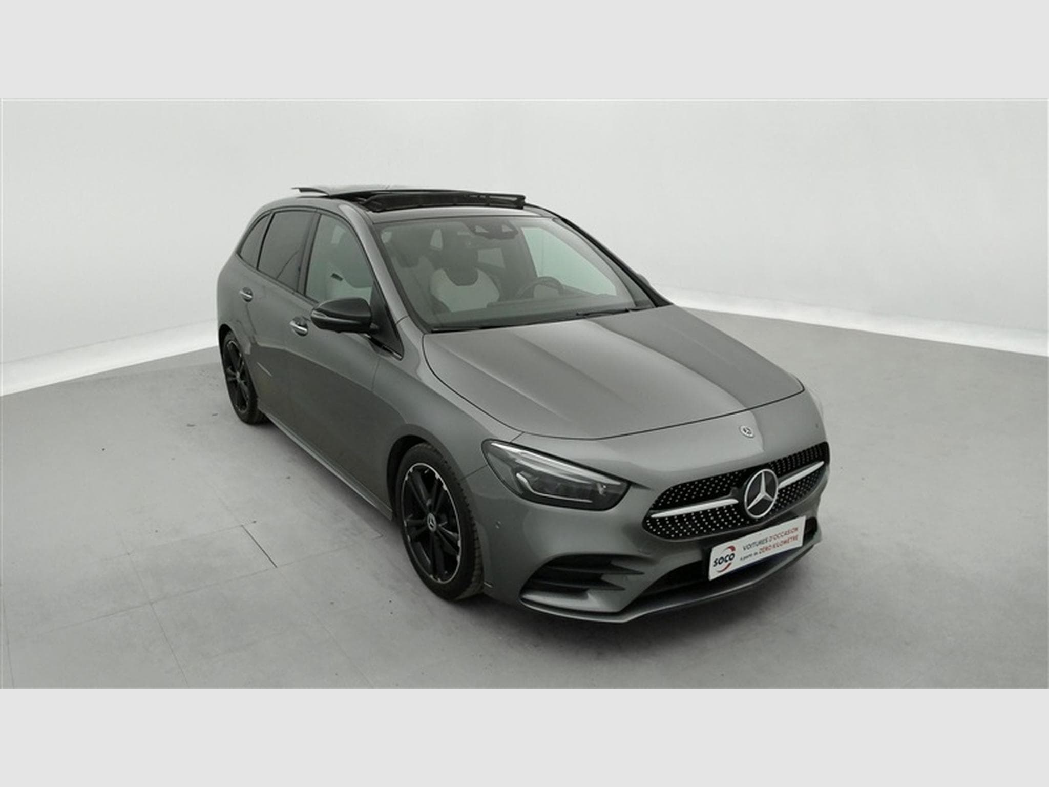 Mercedes B 180 d AUTO AMG Line CUIR / NAVI / TOIT PANO /FULL LED /... (2020) - Photo 24