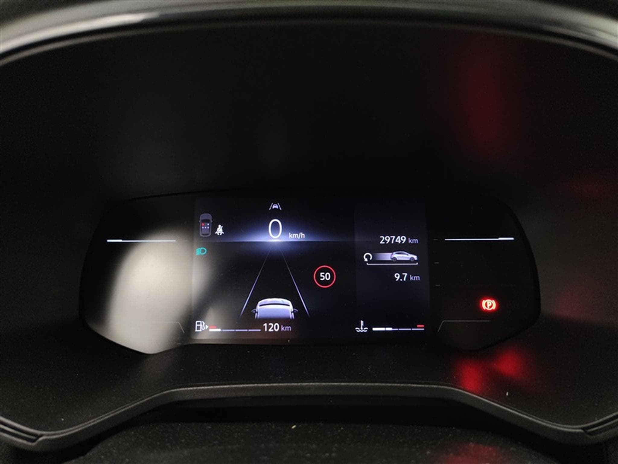 Renault Clio 1.0 TCe Evolution (2025) - Photo 10