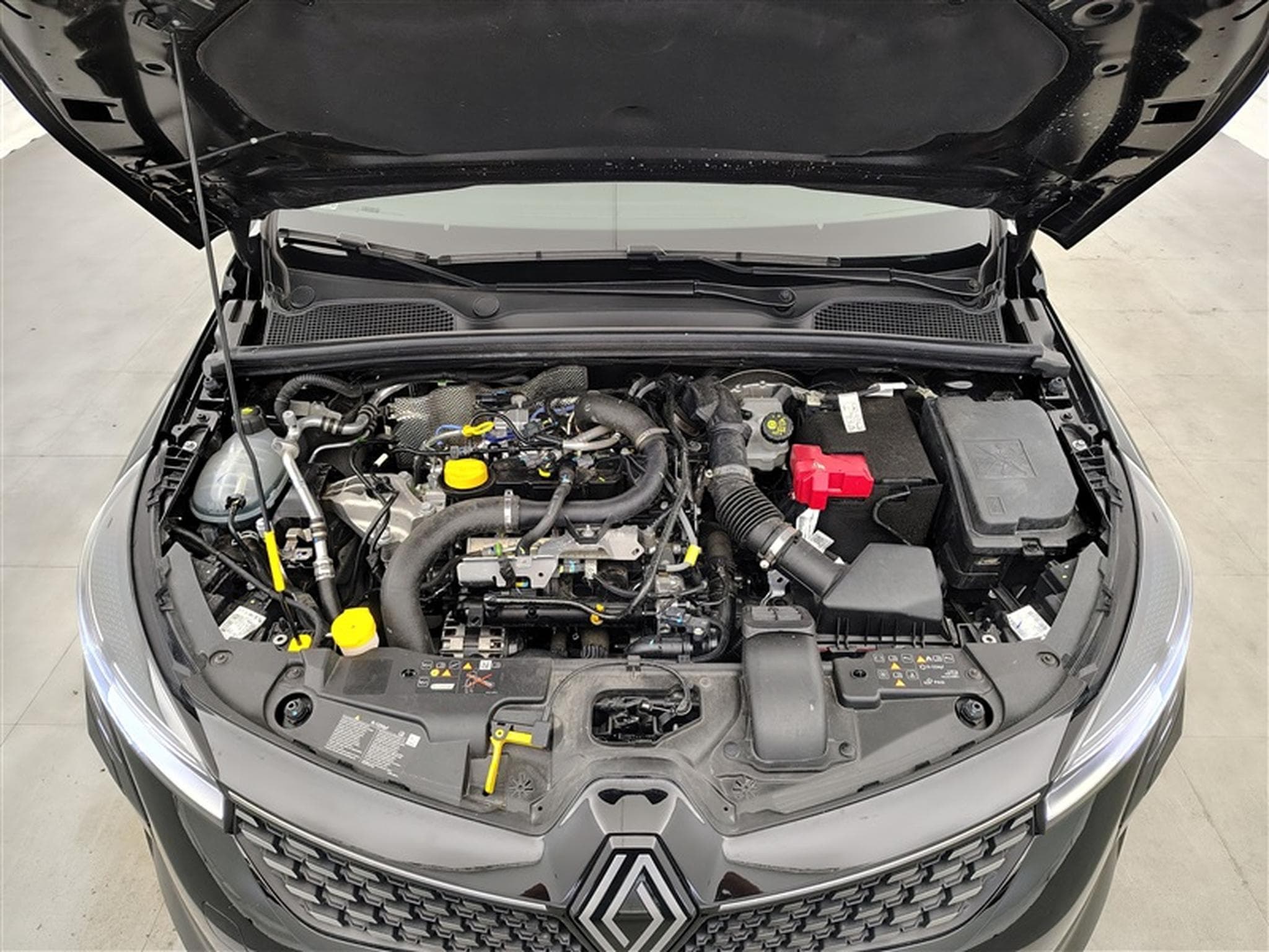 Renault Clio 1.0 TCe Evolution (2025) - Photo 19