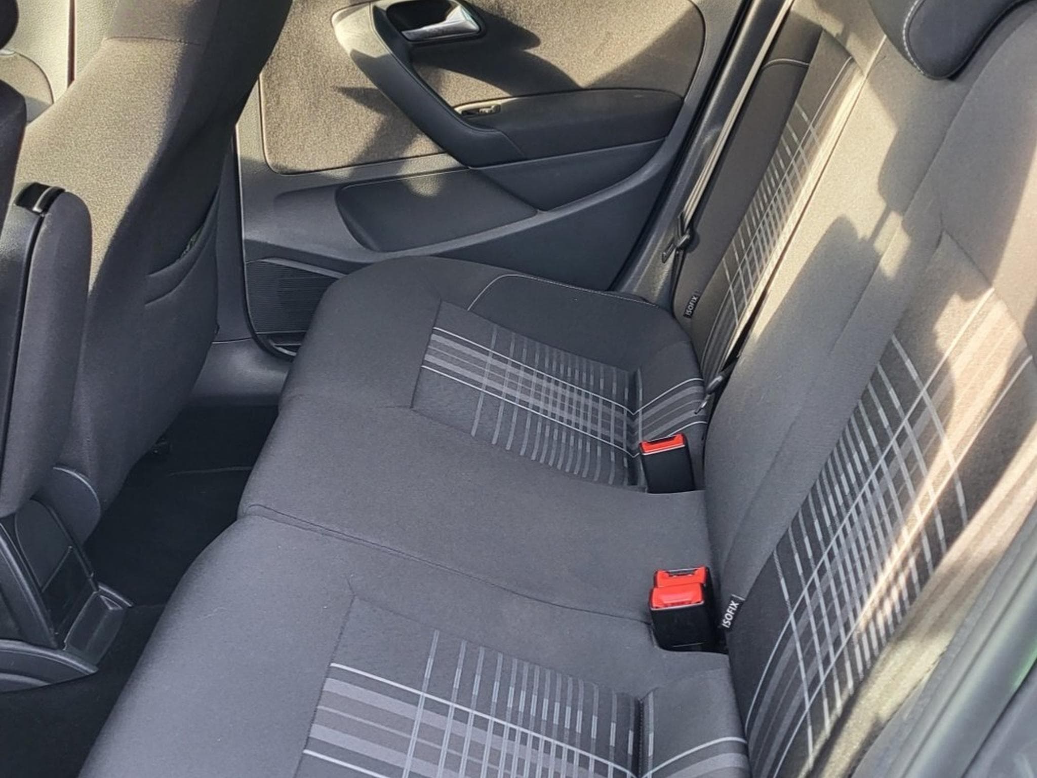 VW Polo Lounge (2015) - Photo 8