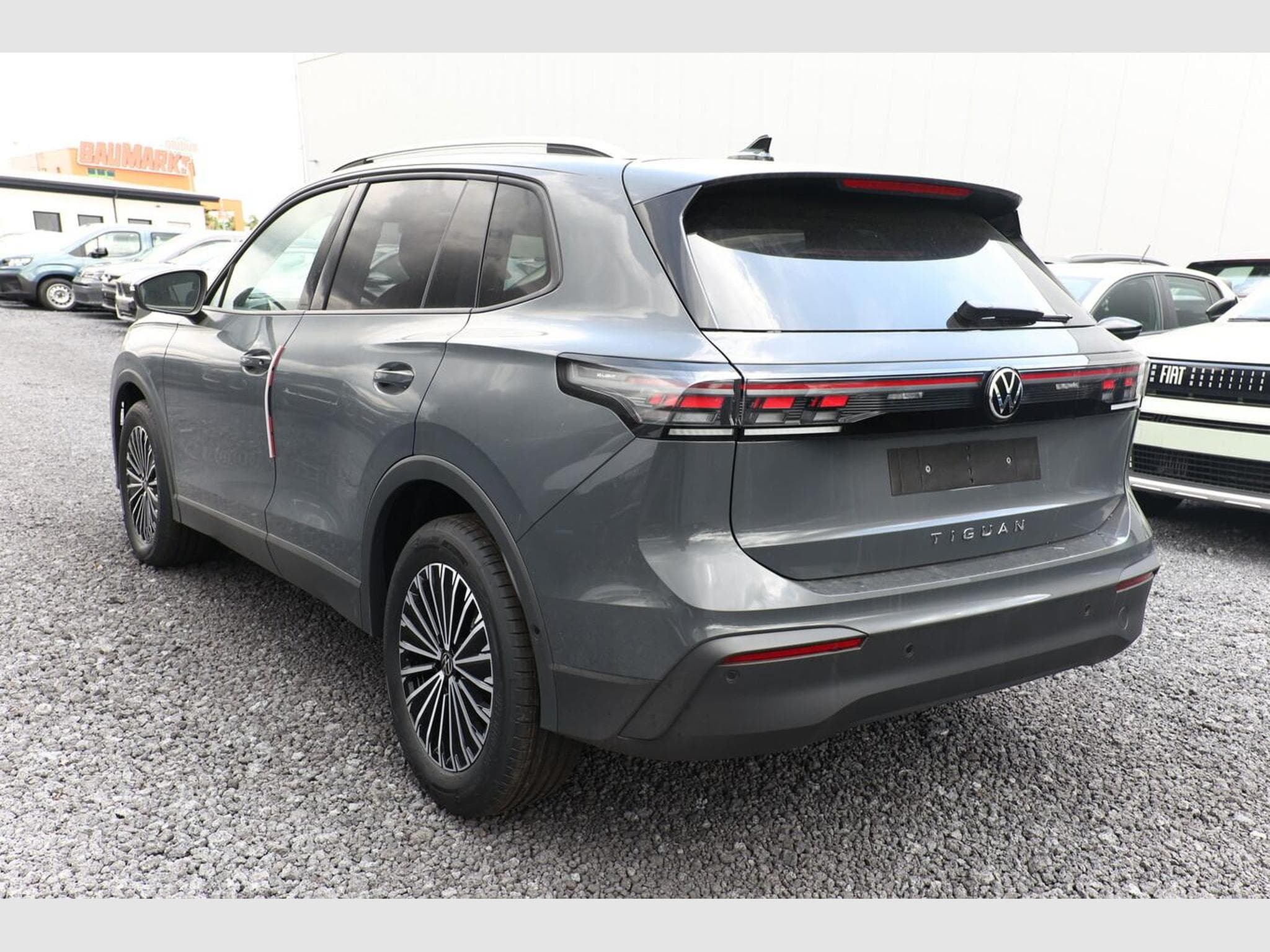 VW Tiguan DSG LED+ Pano (2026) - Photo 4