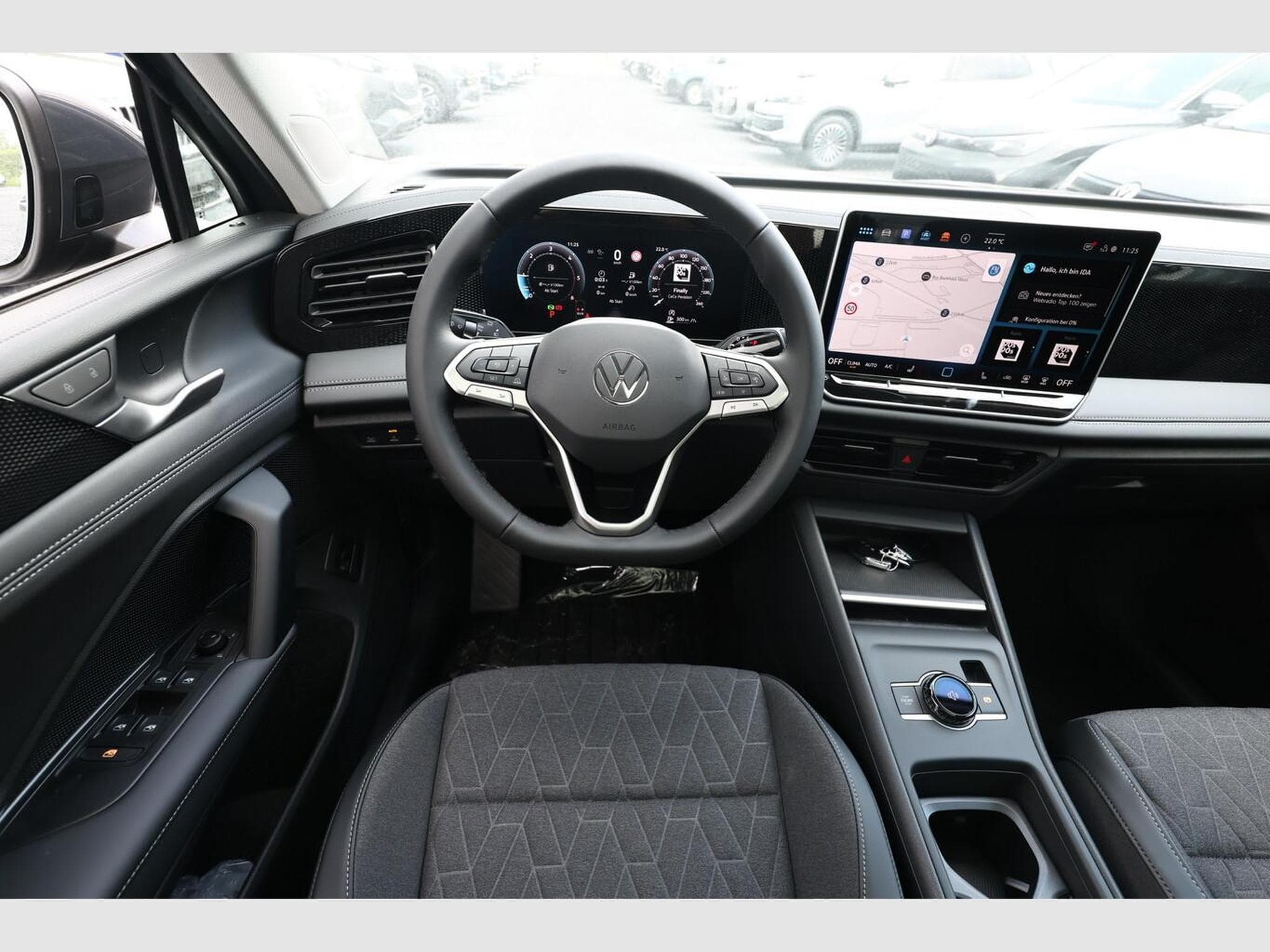 VW Tiguan DSG LED+ Pano (2026) - Photo 7