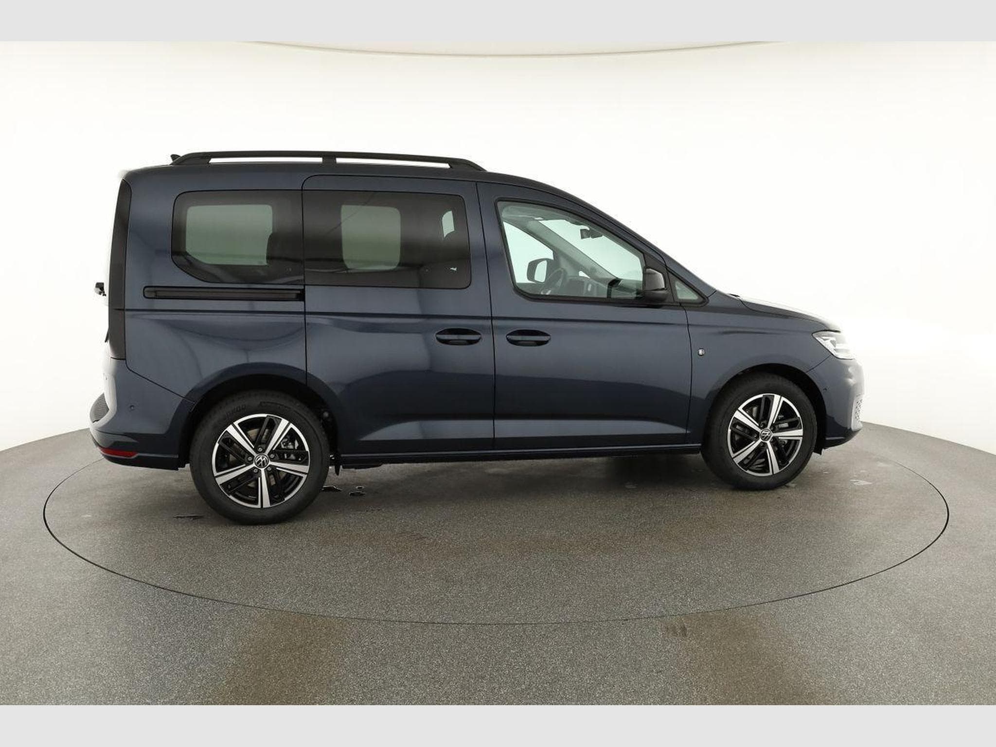 VW Caddy Life eHybrid (2026) - Photo 18