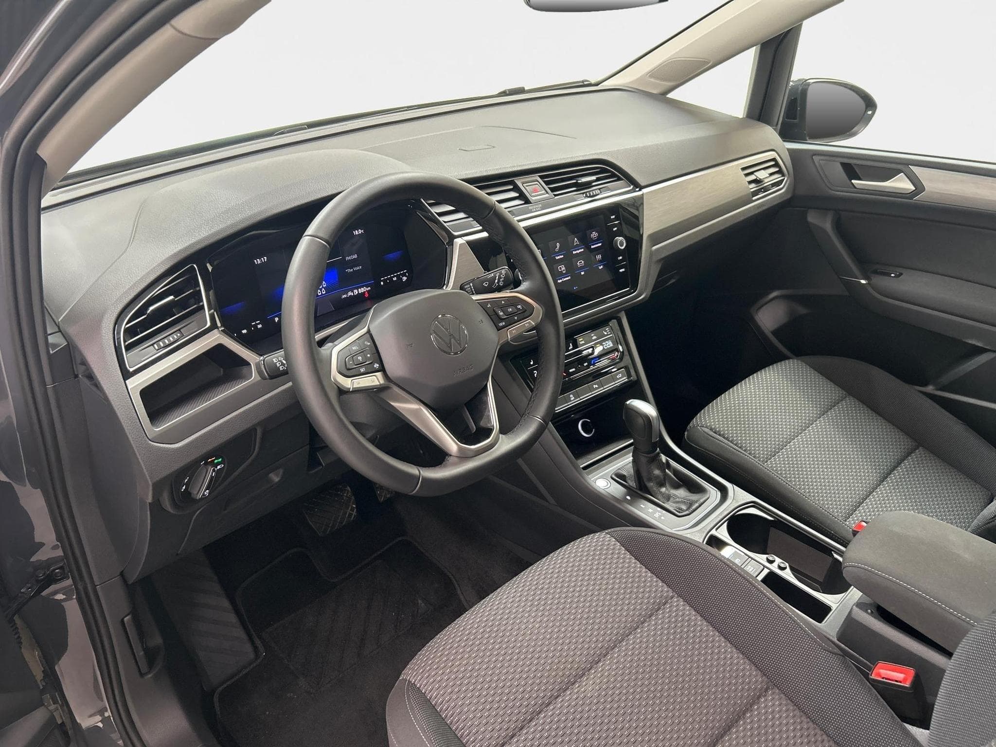 VW Touran Comfortline Edition (2026) - Photo 12