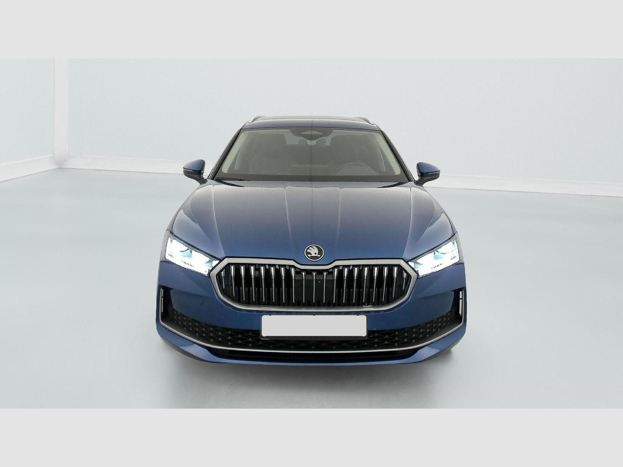 Skoda Superb Selection (2025) - Photo 2