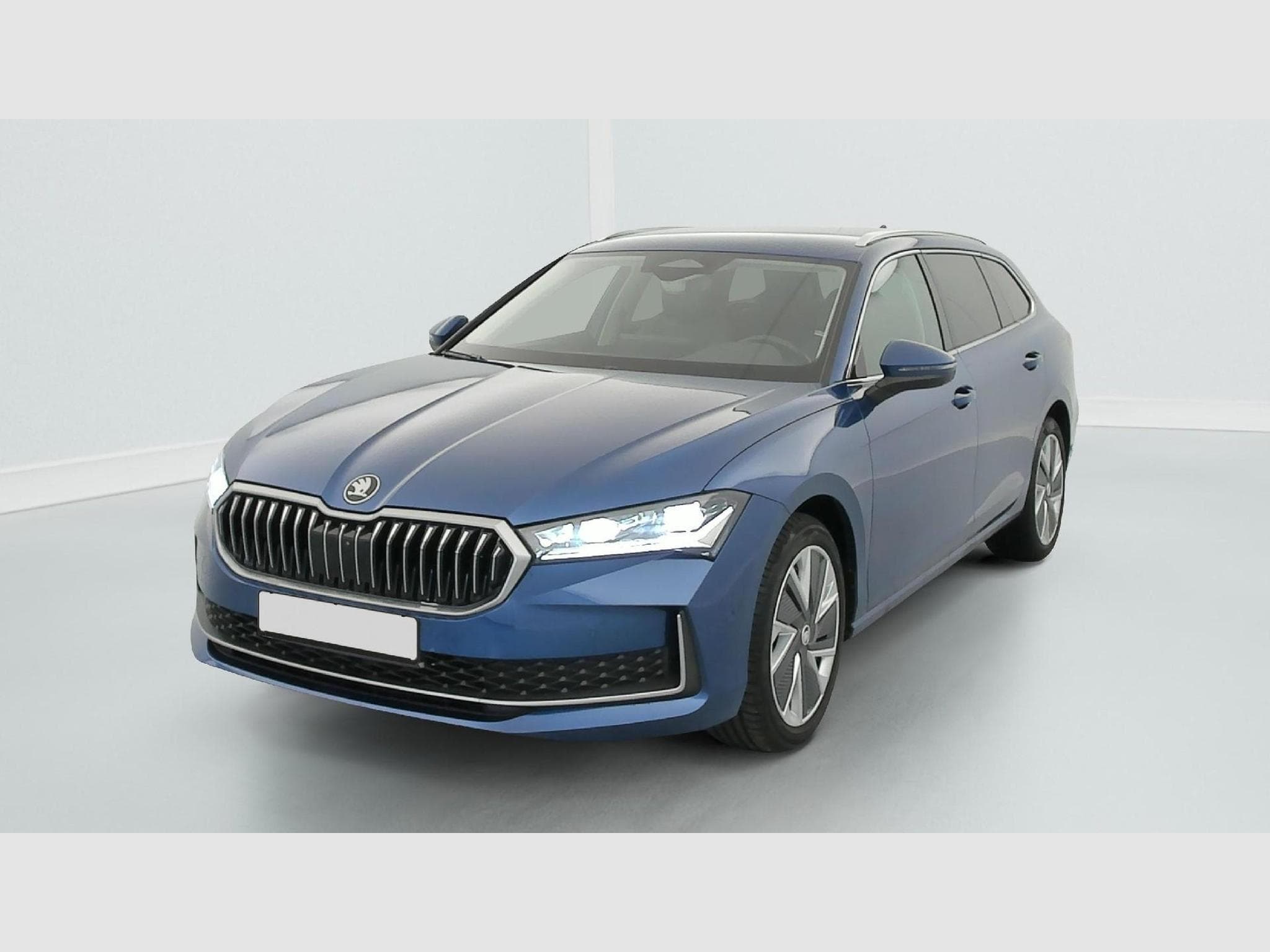 Skoda Superb Selection (2025) - Photo 3