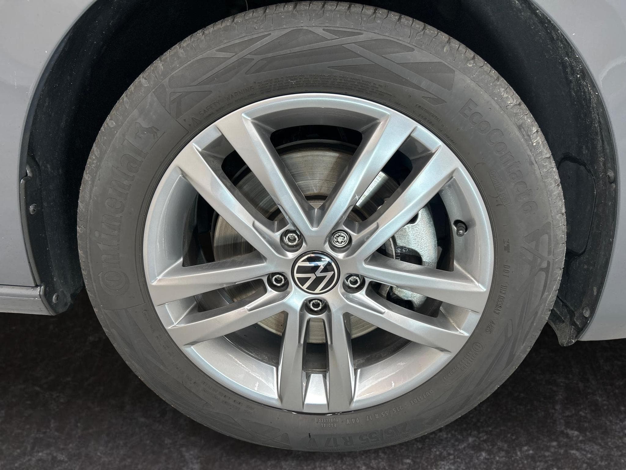 VW Touran Comfortline Edition (2026) - Photo 24
