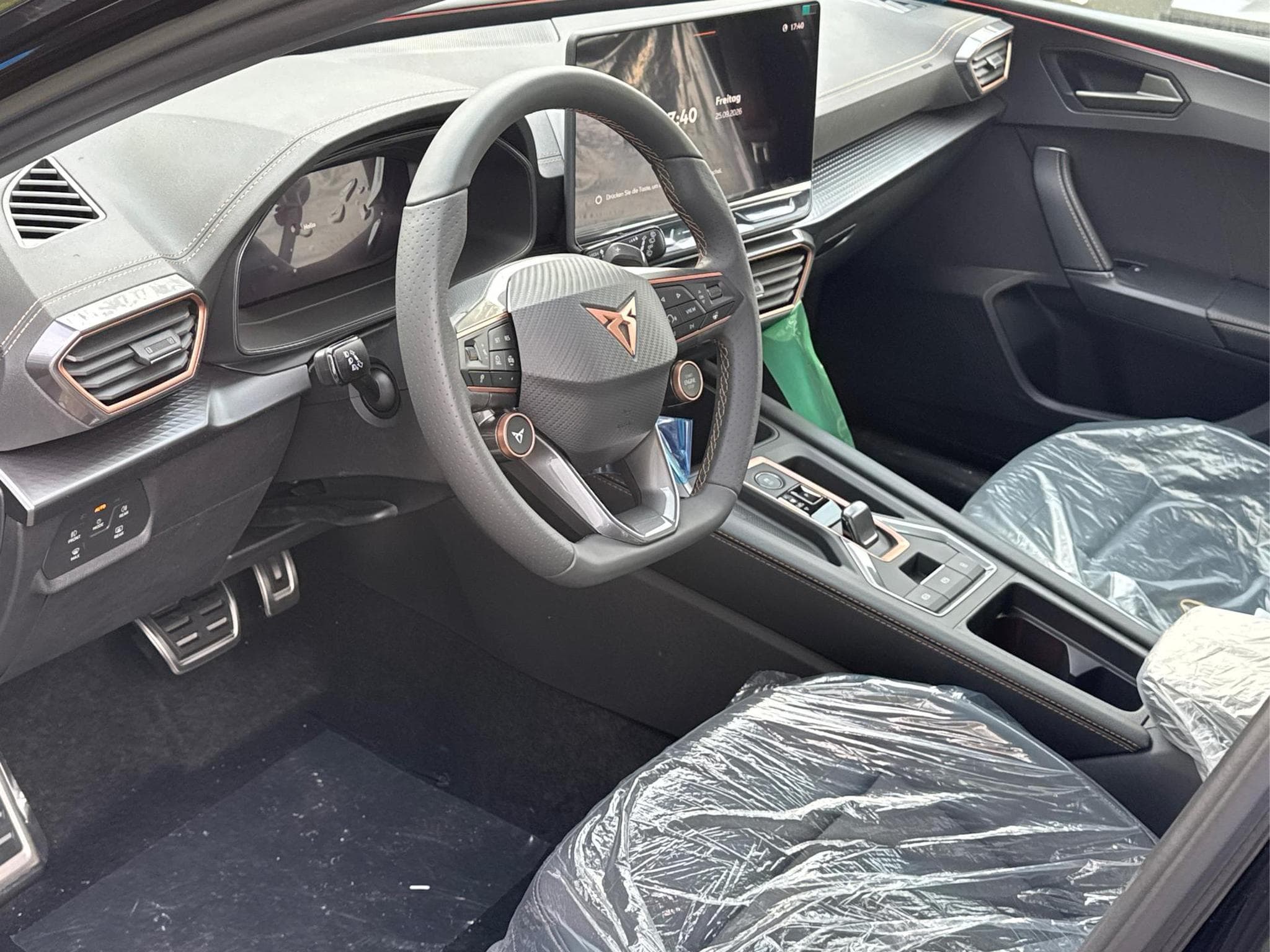 Cupra Leon Leon Sportstourer (2026) - Photo 10