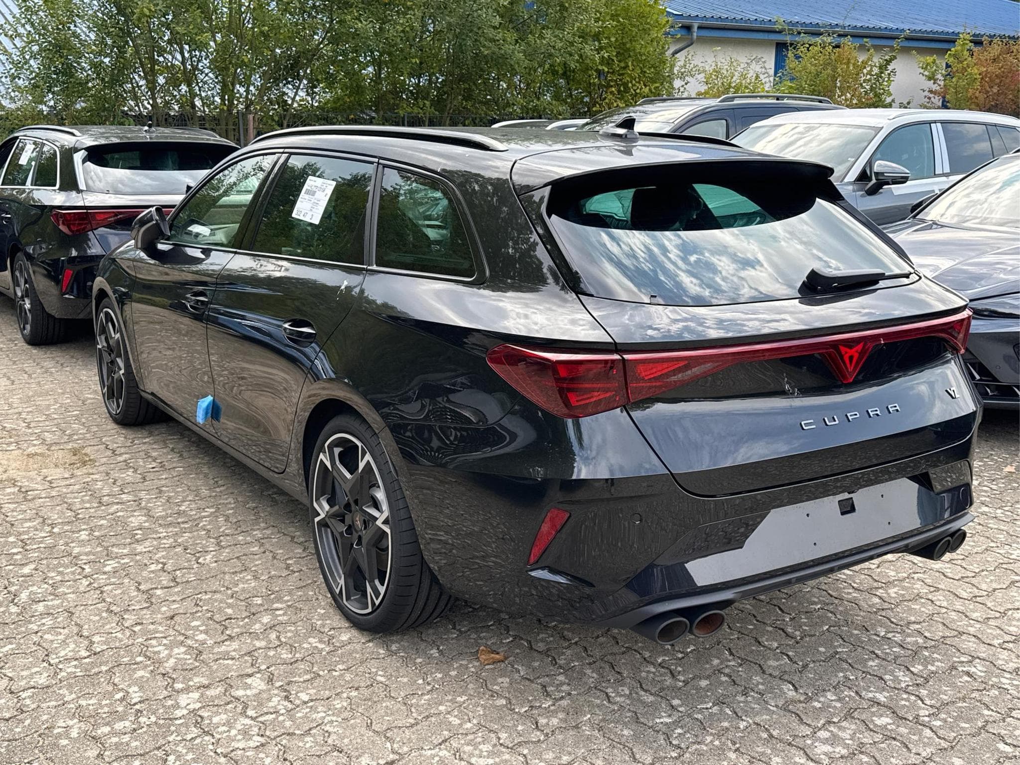 Cupra Leon VZ (2026) - Photo 3