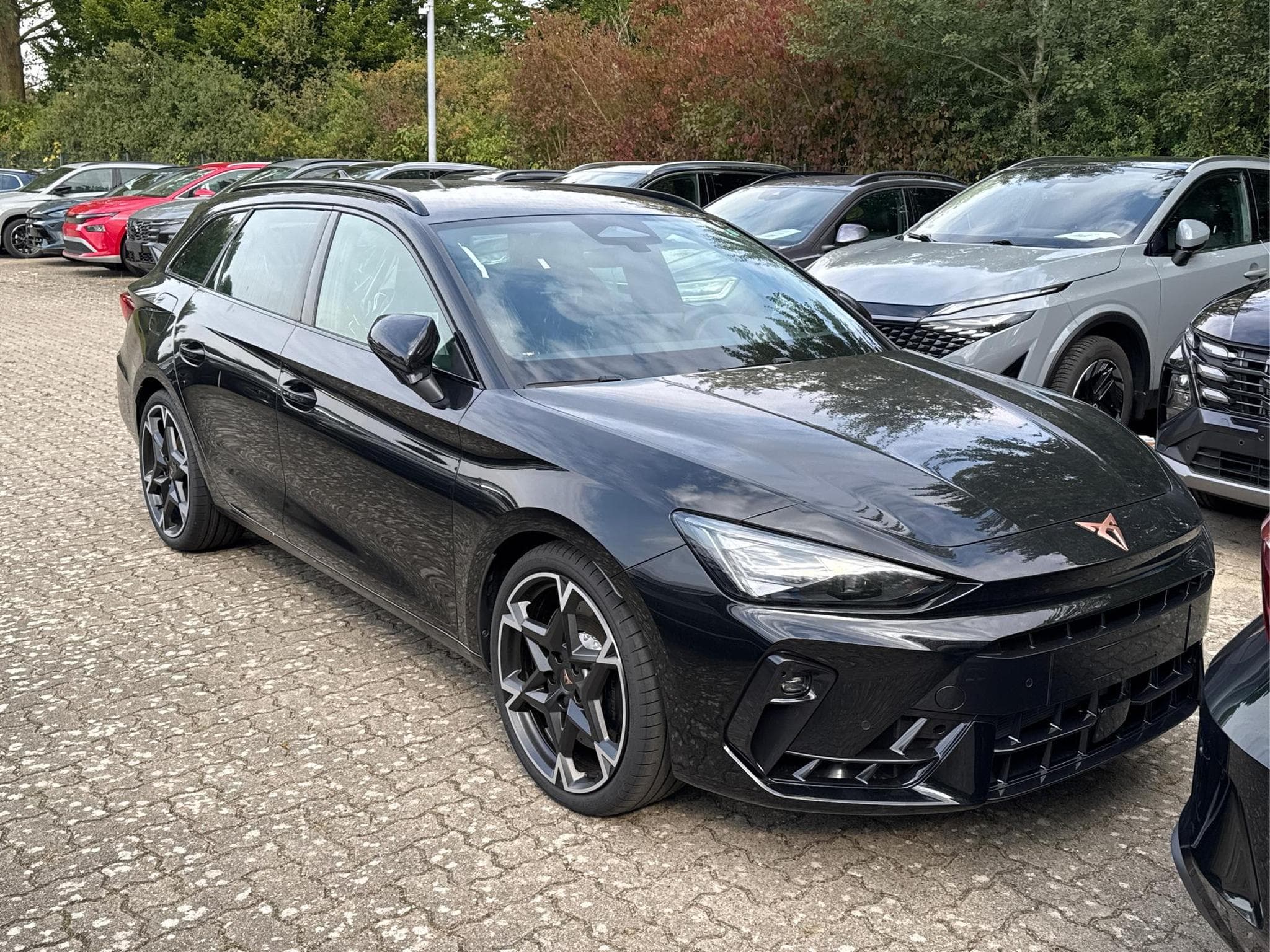 Cupra Leon VZ (2026) - Photo 7