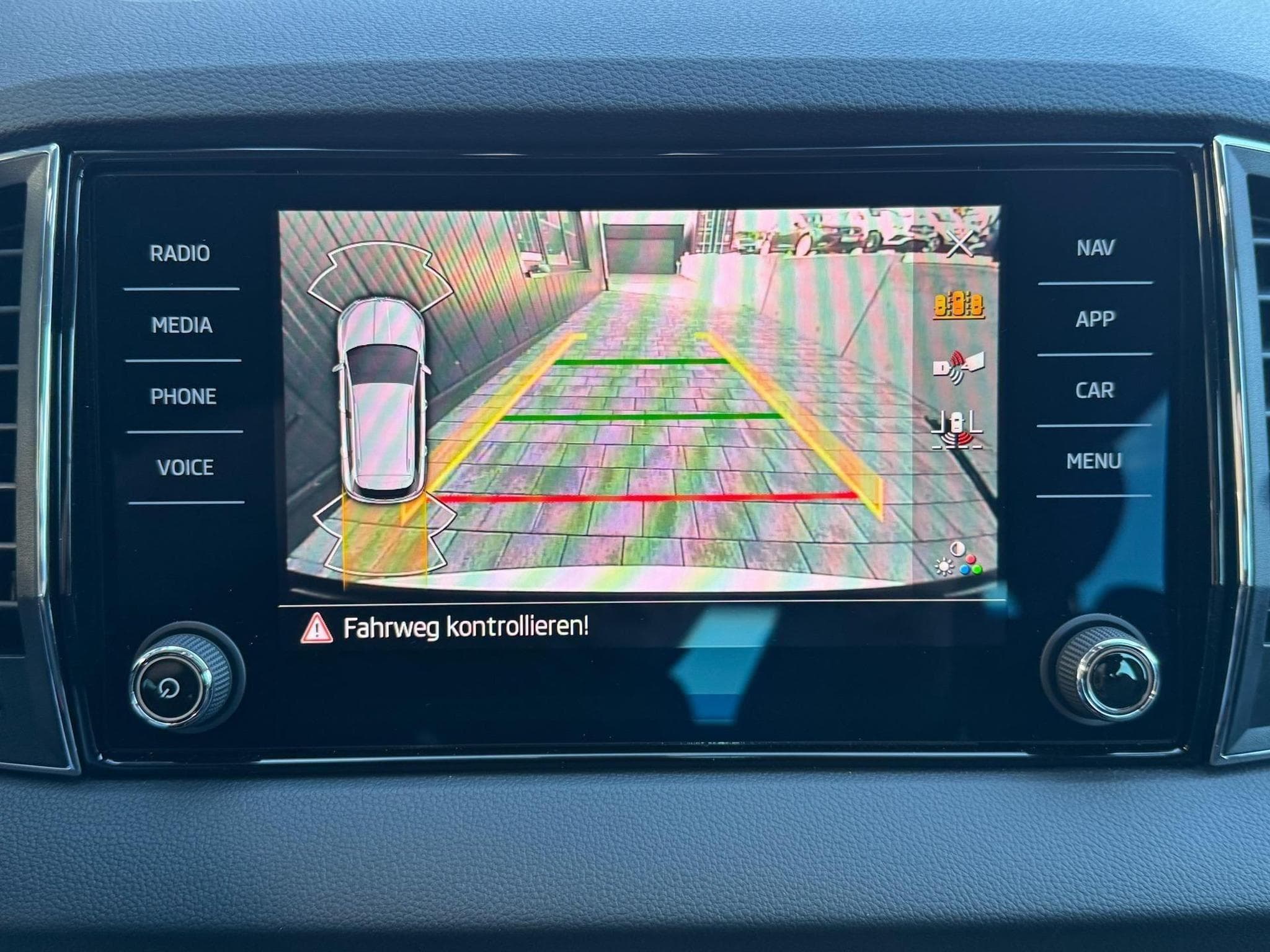 Skoda Karoq Extra Plus (2026) - Photo 18