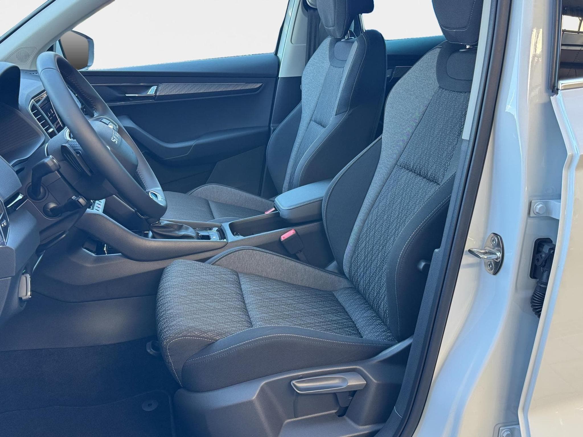 Skoda Karoq Extra Plus (2026) - Photo 24