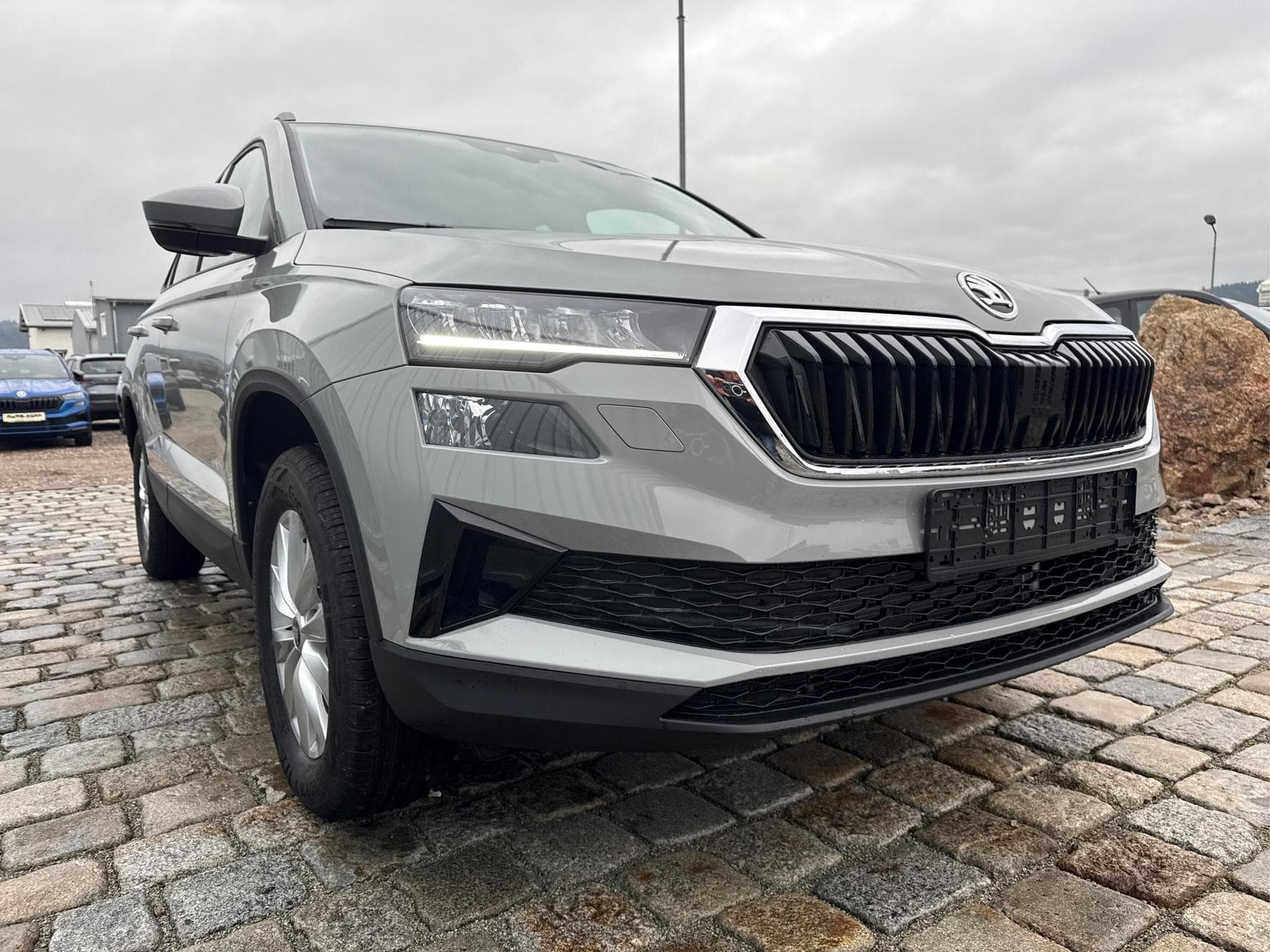 Skoda Karoq Selection 1.5 TSI (2026) - Photo 3