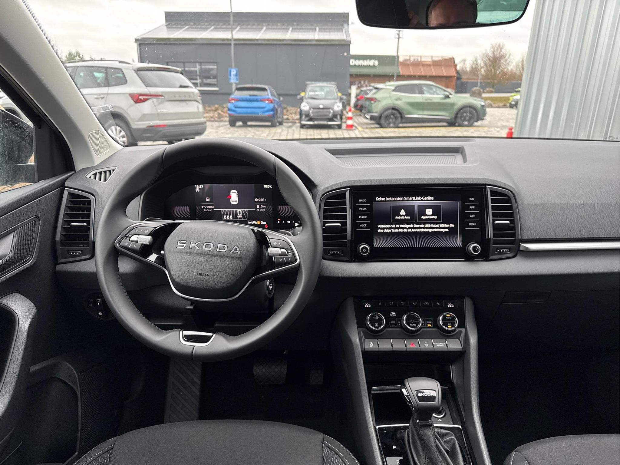 Skoda Karoq Selection 1.5 TSI (2026) - Photo 7