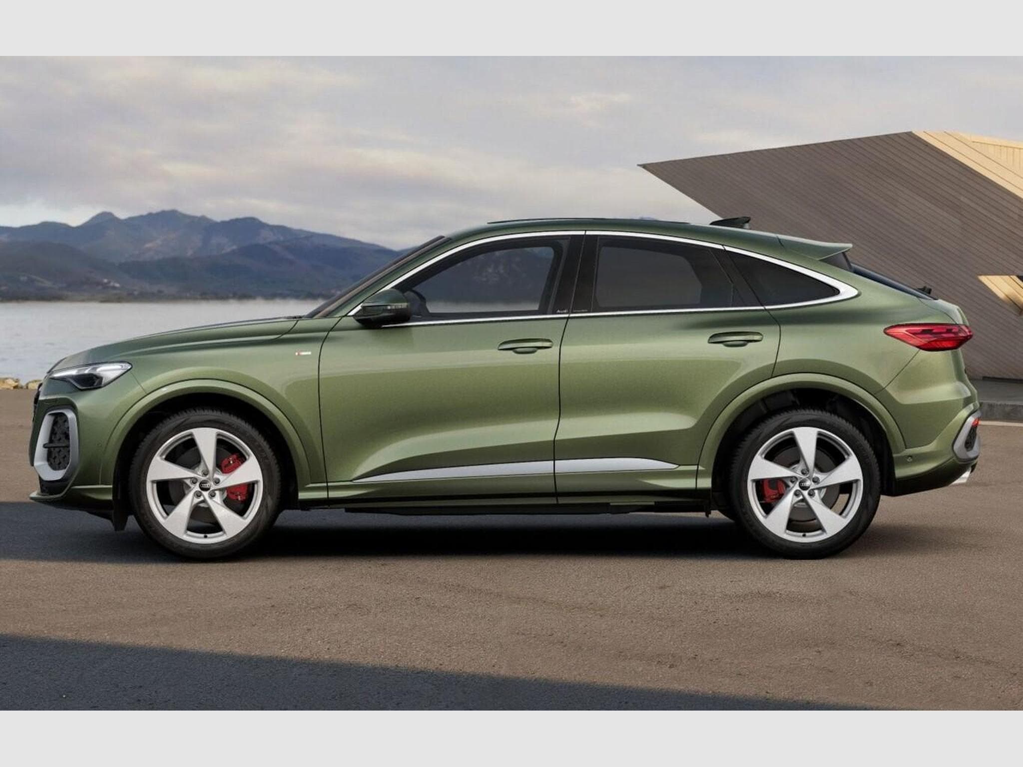 Audi Q5 Sportback S line (2026) - Photo 2