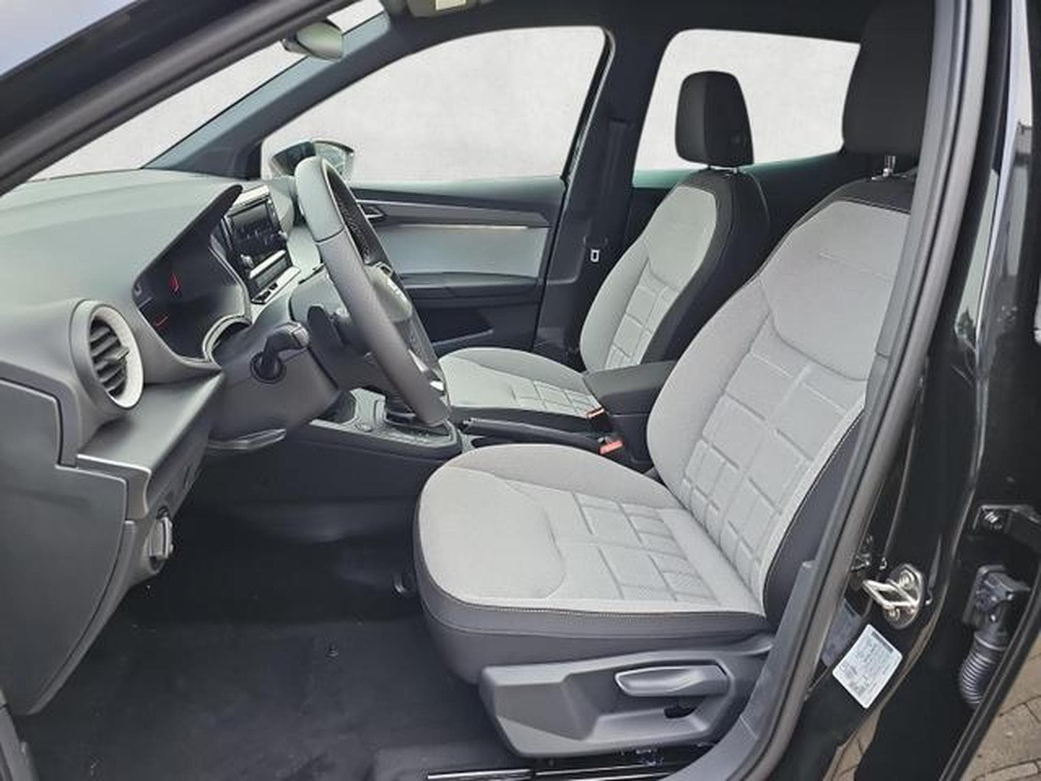 Seat Arona 1.0 TSI 85 kW FR (2026) - Foto 9