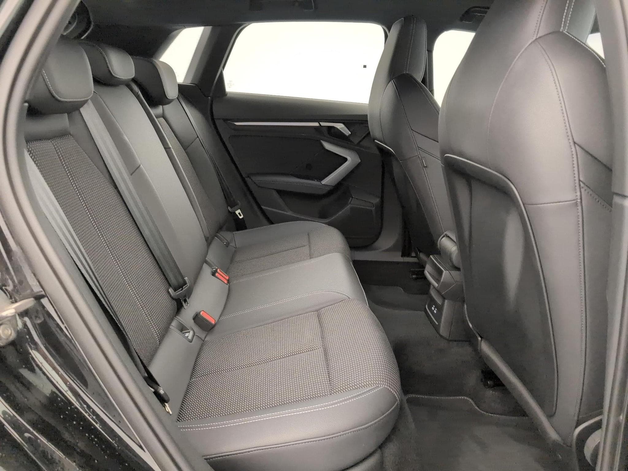 Audi A3 S line (2025) - Foto 10