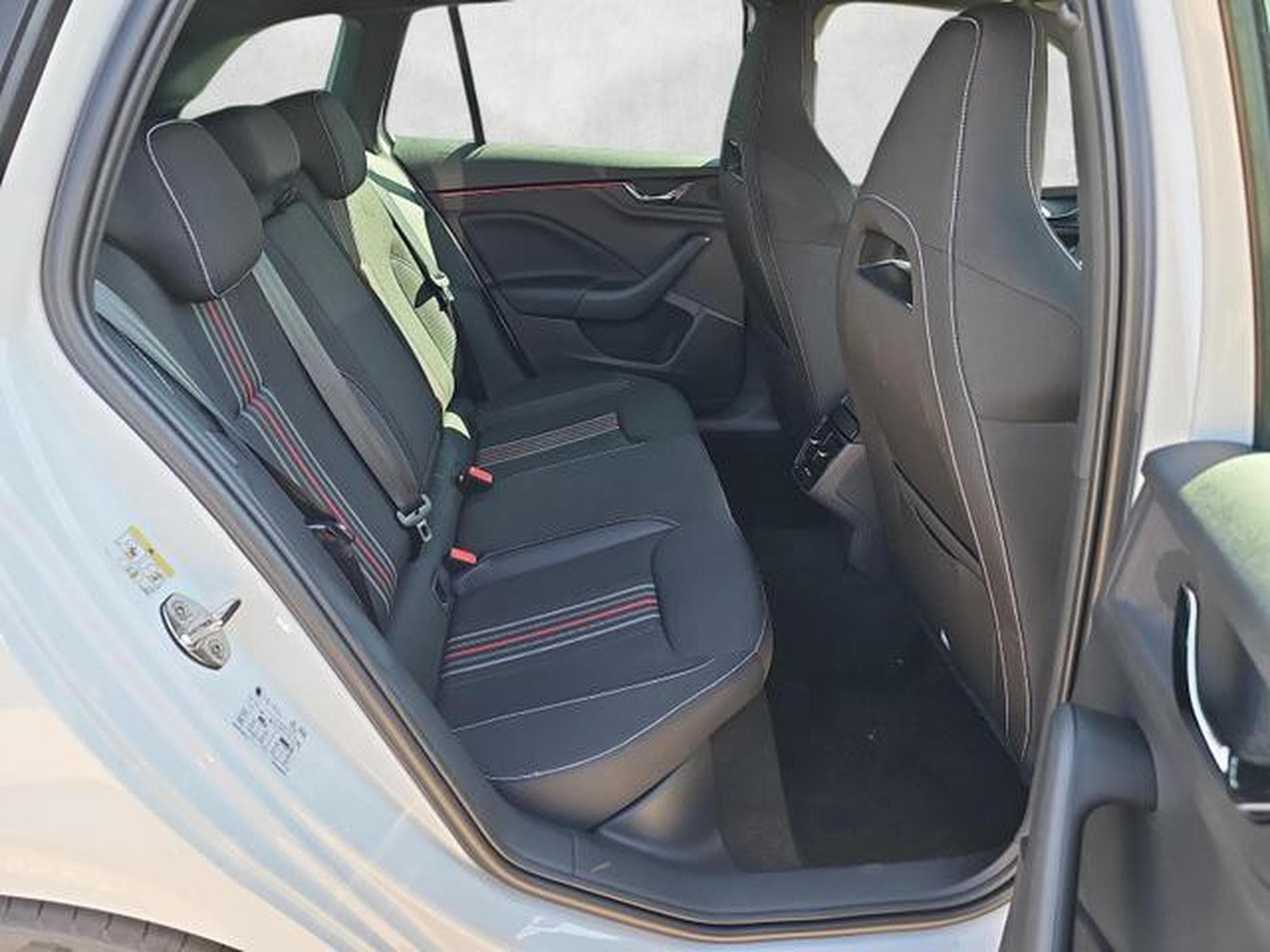 Skoda Scala Monte Carlo (2026) - Foto 13