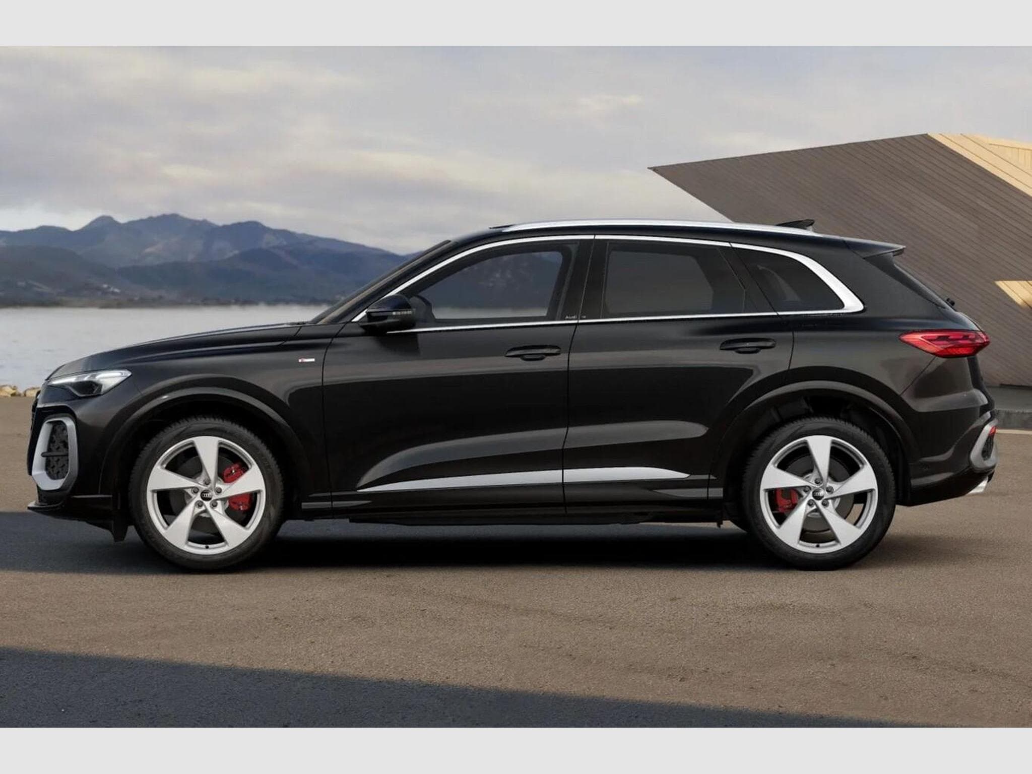 Audi Q5 S line (2026) - Foto 2