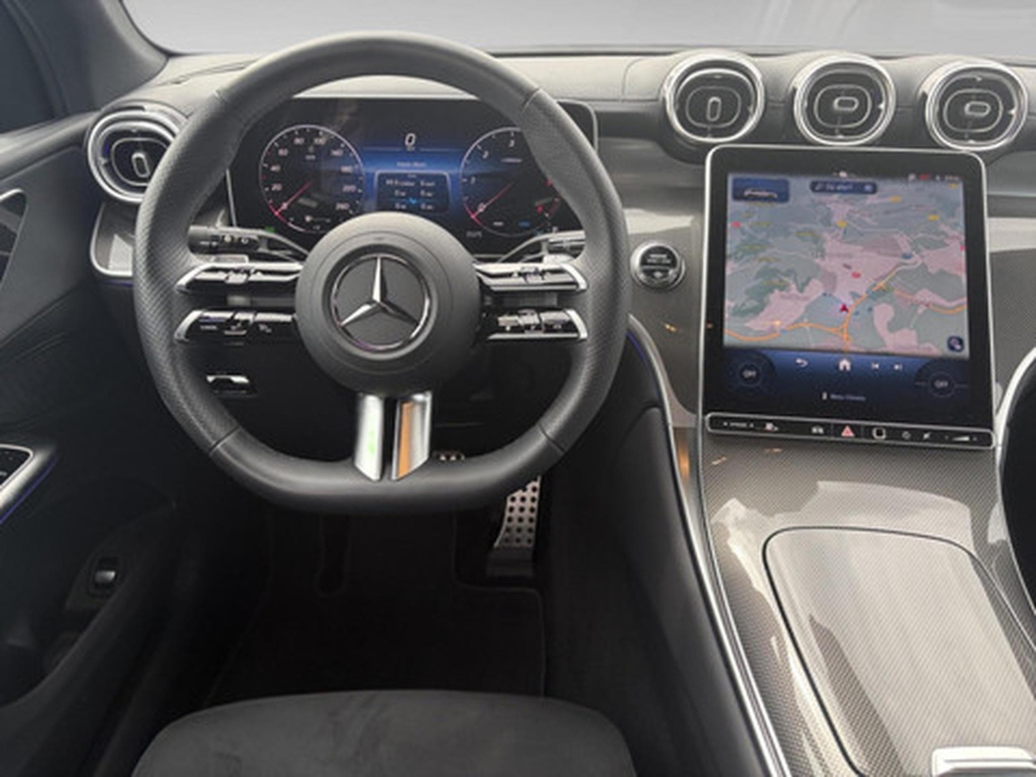 Mercedes GLC 300 2.0 d 4MATIC AMG Line (2025) - Foto 3