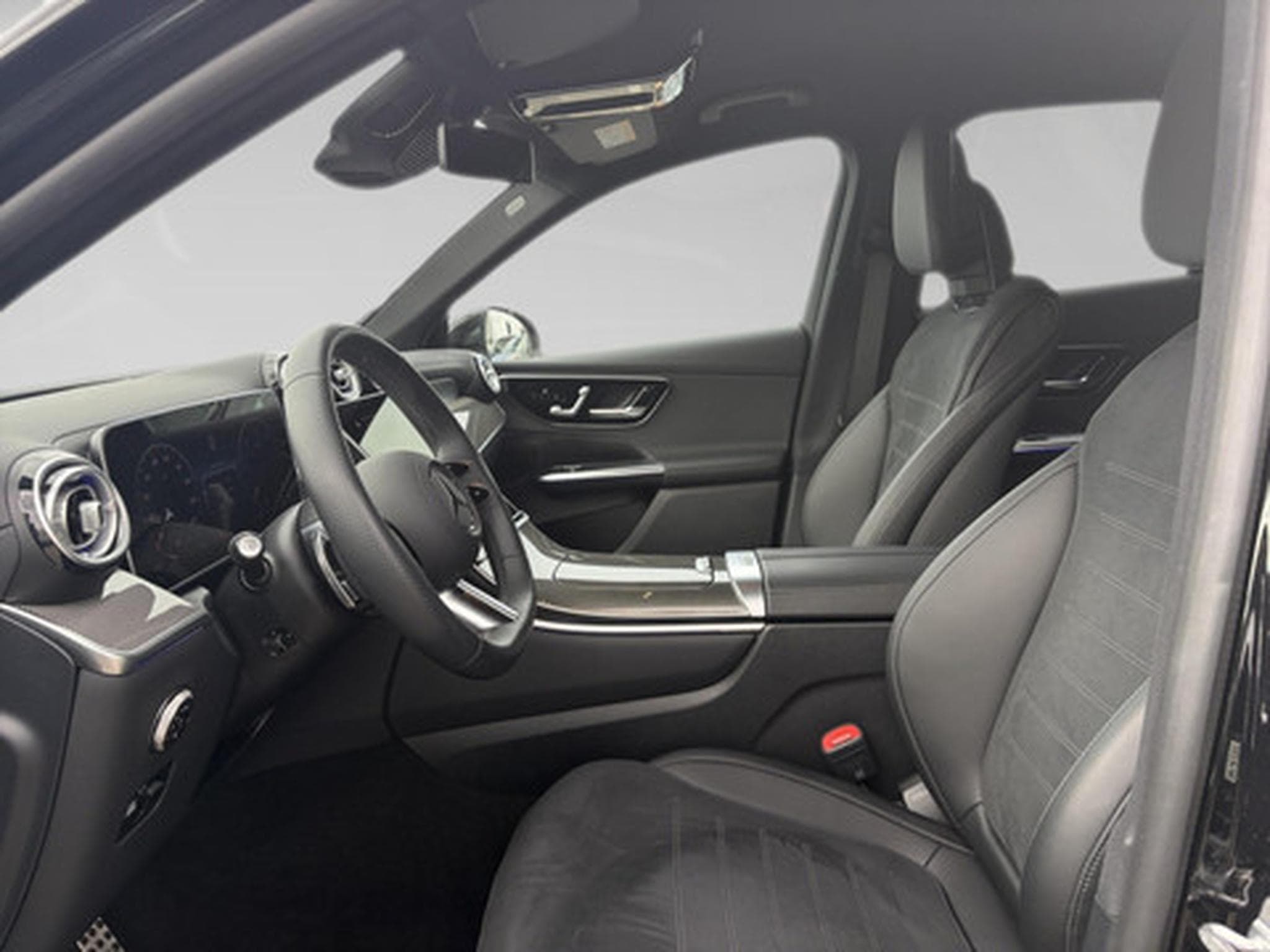 Mercedes GLC 300 2.0 d 4MATIC AMG Line (2025) - Foto 11