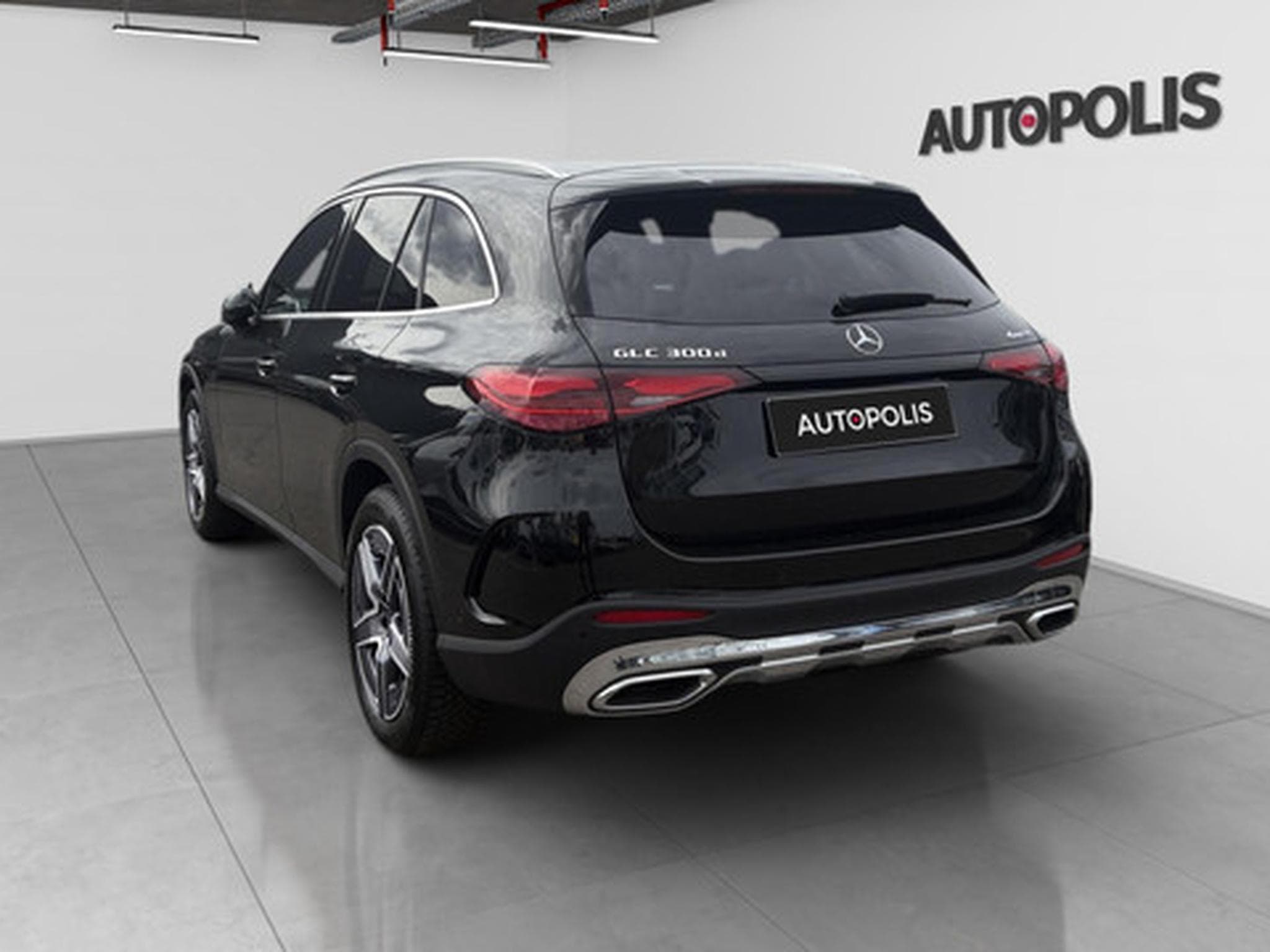 Mercedes GLC 300 2.0 d 4MATIC AMG Line (2025) - Foto 13