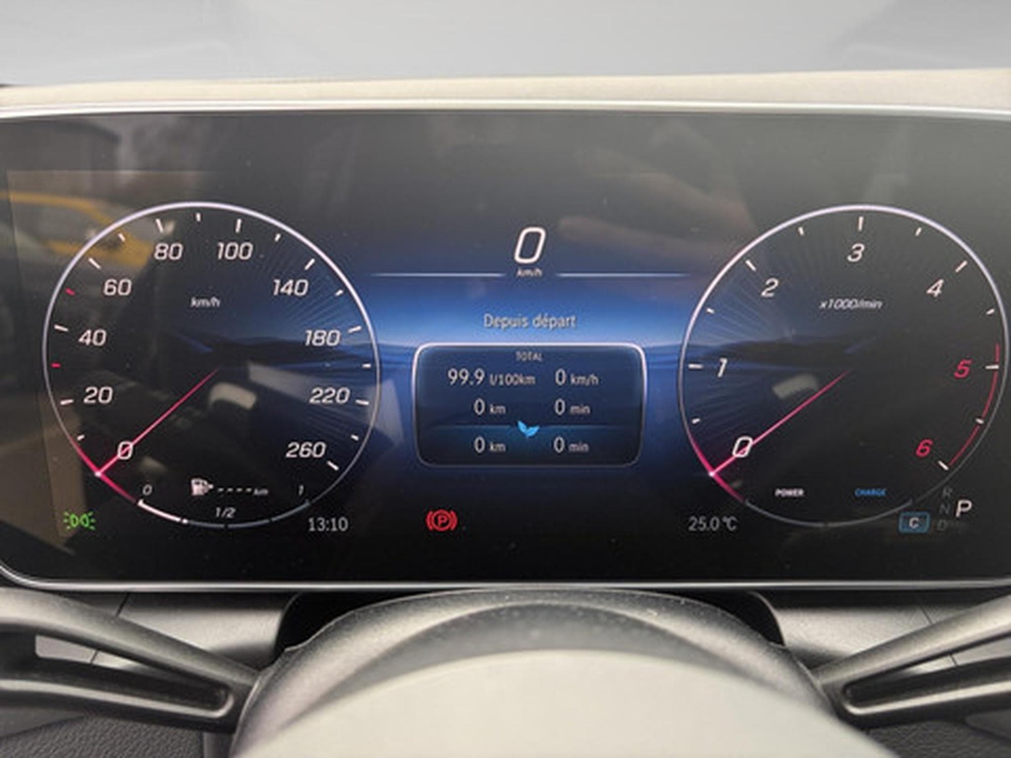 Mercedes GLC 300 2.0 d 4MATIC AMG Line (2025) - Foto 18