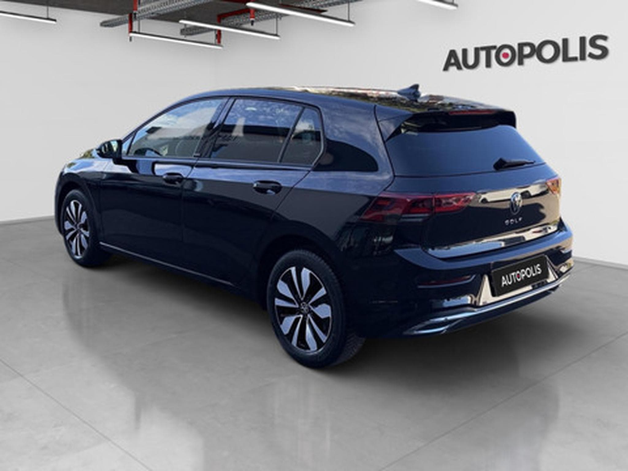 VW Golf VIII 2.0 TDI 85kW Life (2023) - Photo 9